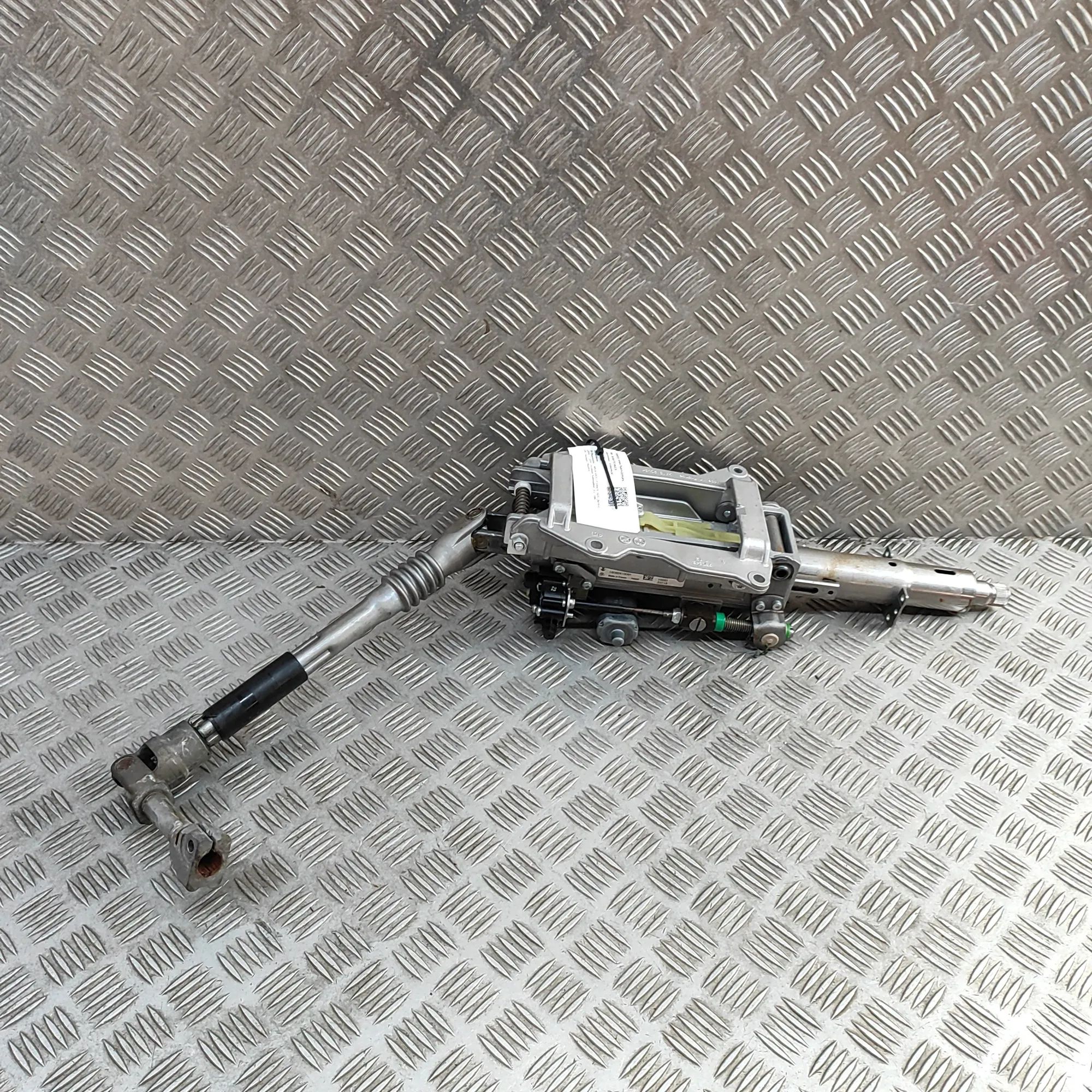 Maserati Levante Steering Column Mechanism Steering Column Mechanism — MASERATI LEVANTE (S...