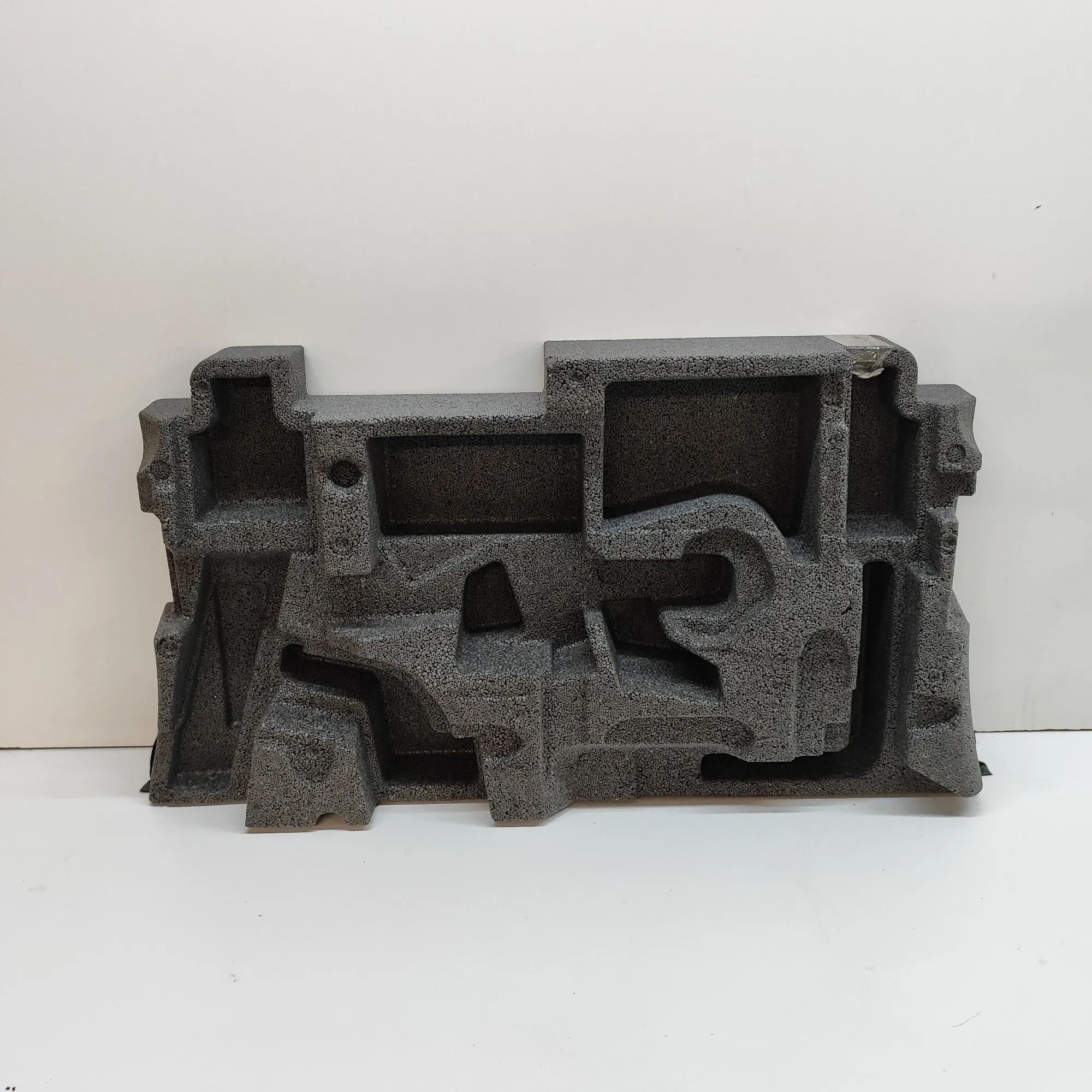 Maserati Levante Boot foam insert Boot foam insert — MASERATI LEVANTE (SUV M161) ...