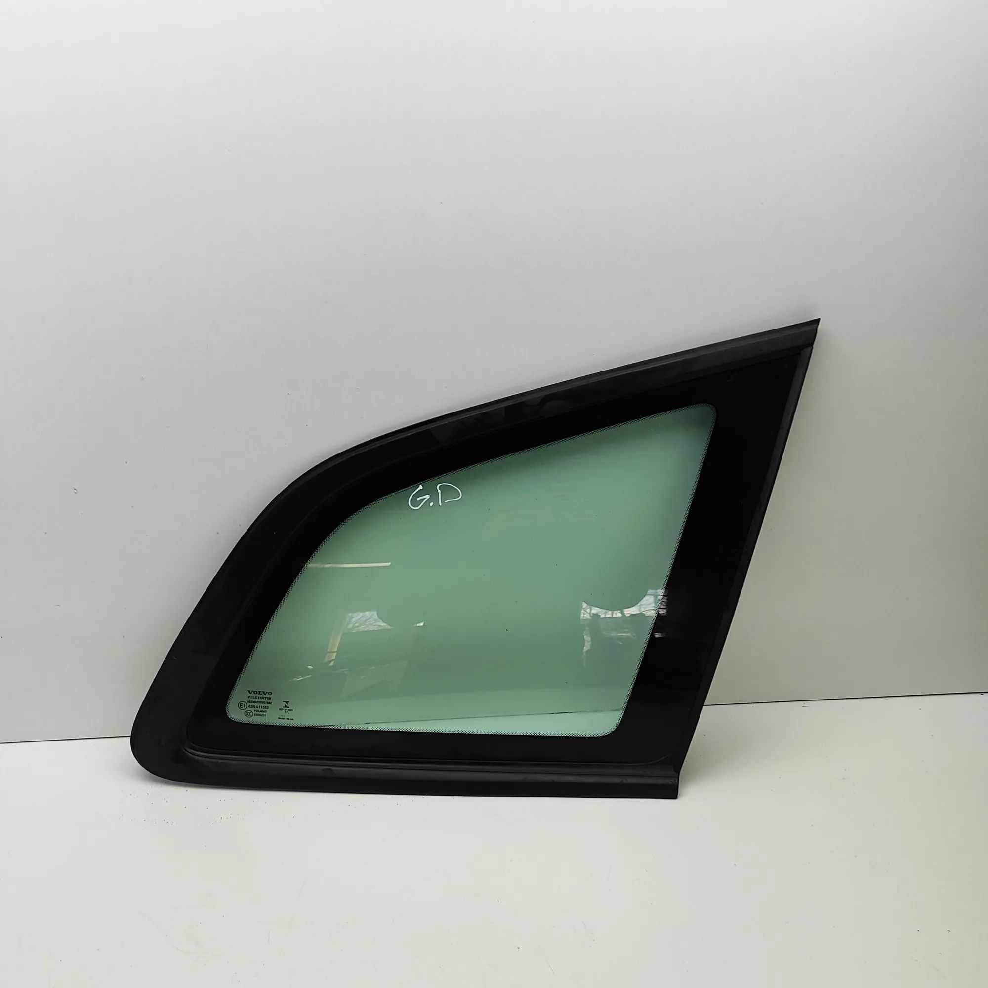 Volvo XC60 Rear Right Quarter Window Rear Right Quarter Window — VOLVO XC60 (II 246)...