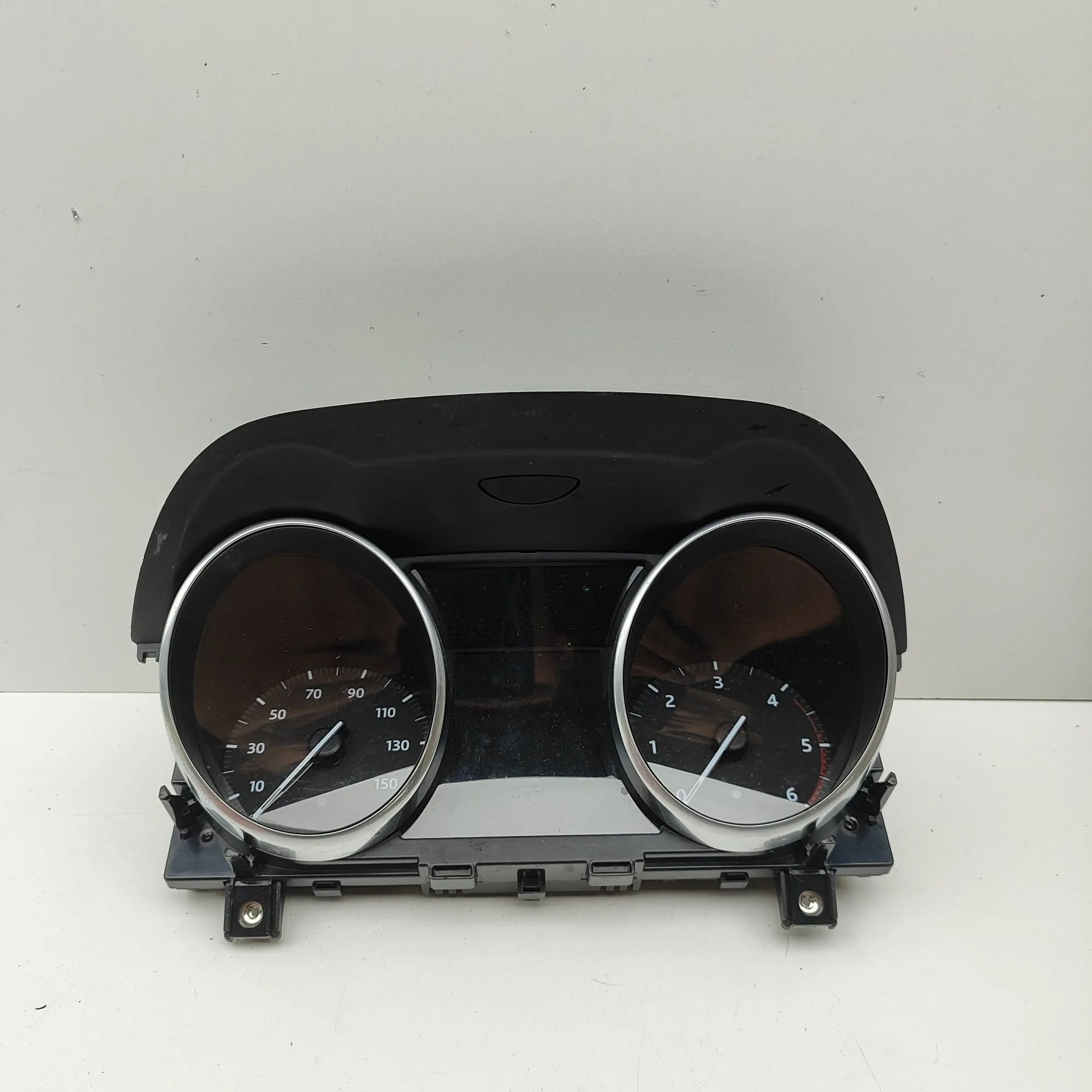 Land Rover Range Rover Evoque Instrument Cluster Speedometer Instrument Cluster Speedometer — LAND ROVER RAN...