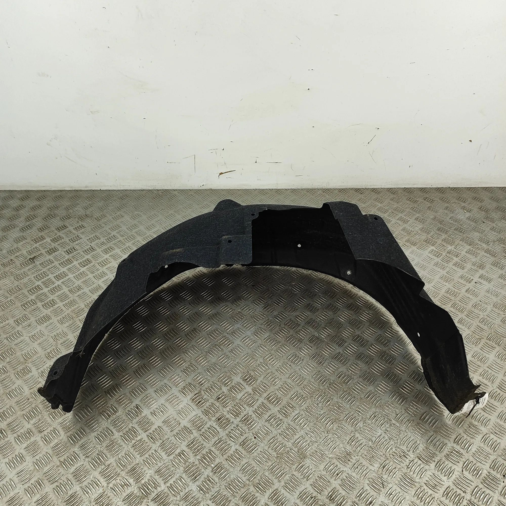 Lexus RX Rear Right Arch Liner Rear Right Arch Liner — LEXUS RX (_LA1_, _LH1_)...