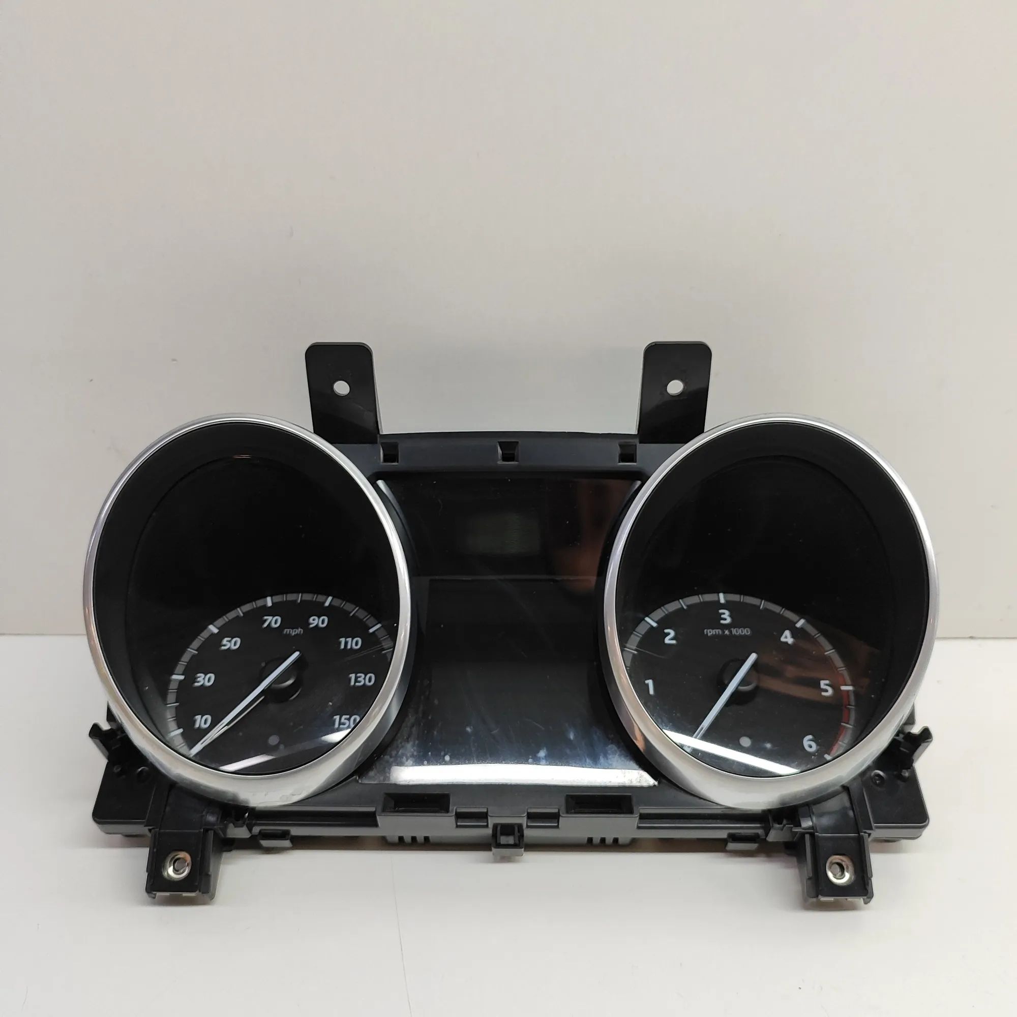 Land Rover Discovery Sport Instrument Cluster Speedometer Instrument Cluster Speedometer — LAND ROVER DIS...