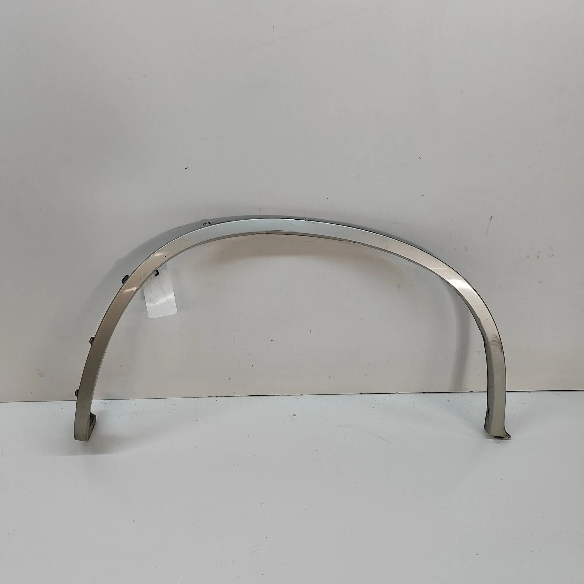 BMW X6 (E71 / E72) Wheel arch trim — rear right Wheel arch trim — rear right — BMW X6 (E71, E72...