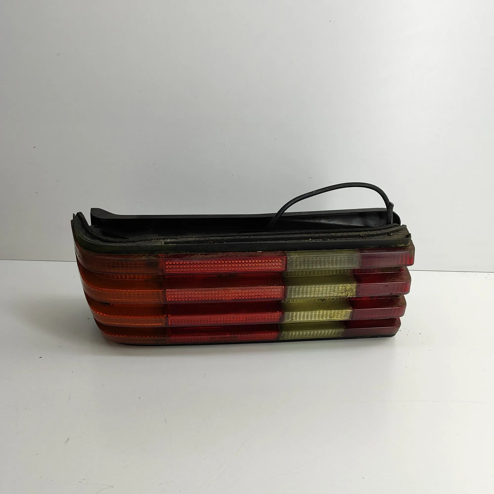 Mercedes-Benz 200 - 300 (W123) Rear Left Tail Light Rear Left Tail Light — MERCEDES BENZ S-CLASS (W...