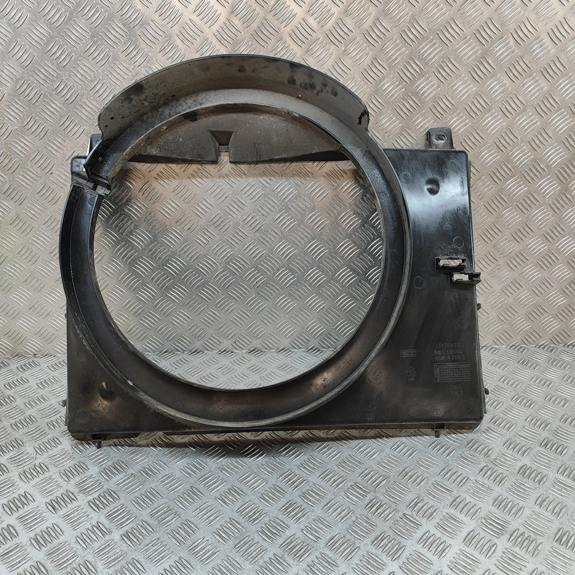 Chevrolet TrailBlazer Engine Cooling Fan Shroud Engine Cooling Fan Shroud — CHEVROLET TRAILBLAZ...