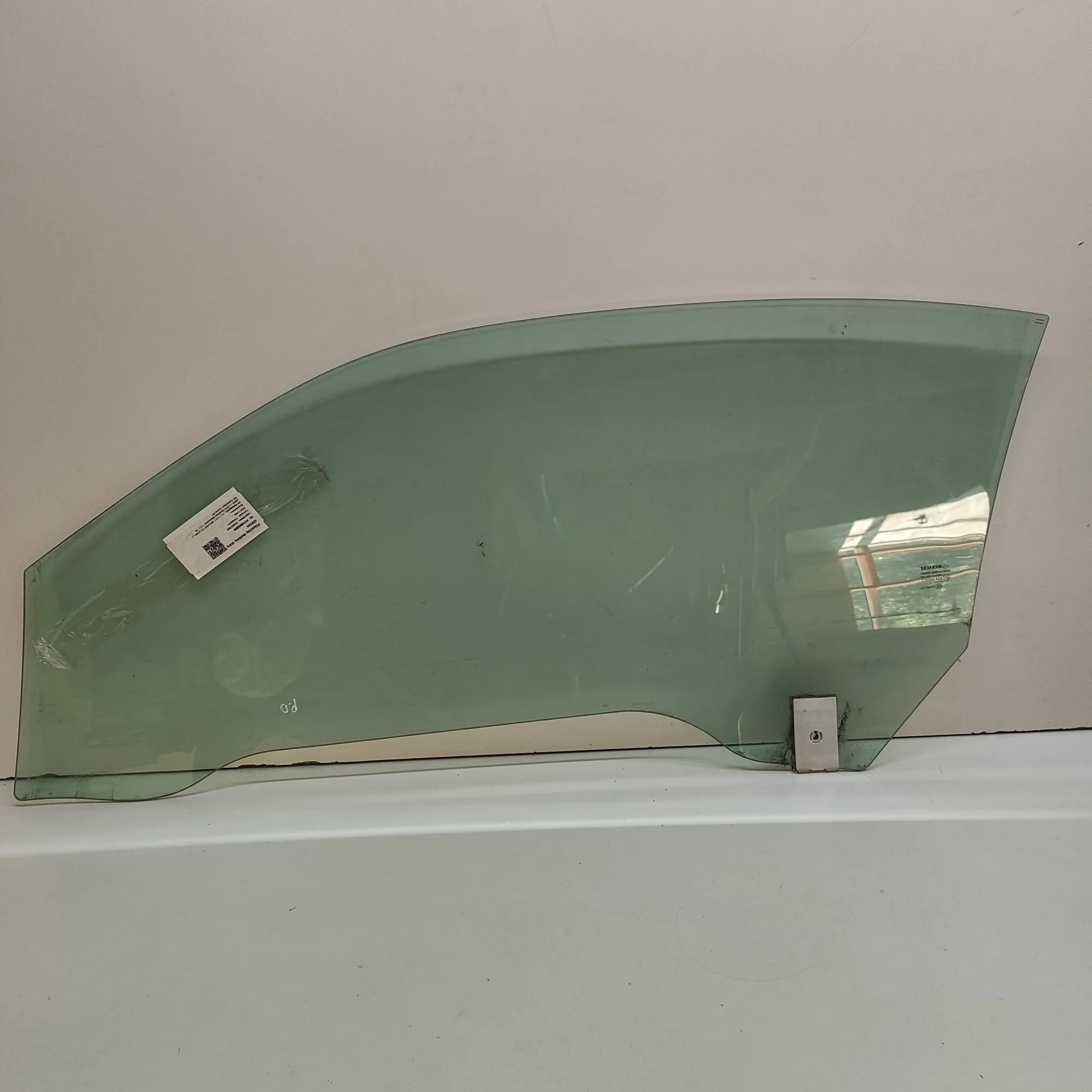 Renault Megane Front Right Door Window Front Right Door Window — RENAULT MEGANE (CC EZ...
