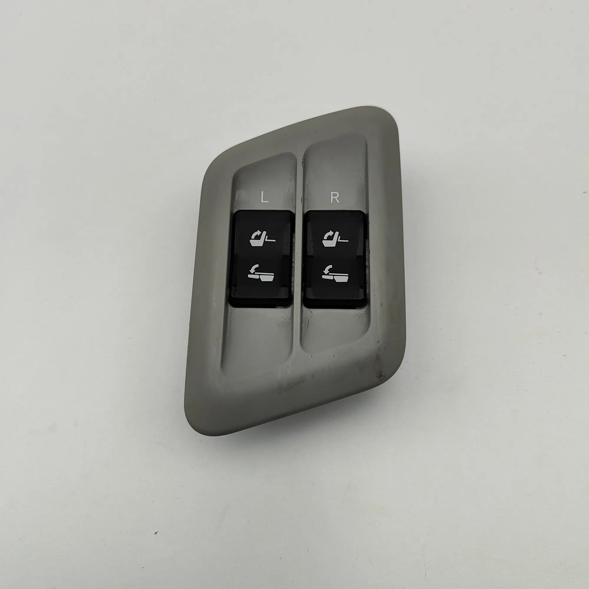 Toyota Land Cruiser 150 переключатели Switches — TOYOTA LAND CRUISER (_J15_) (2009-.....