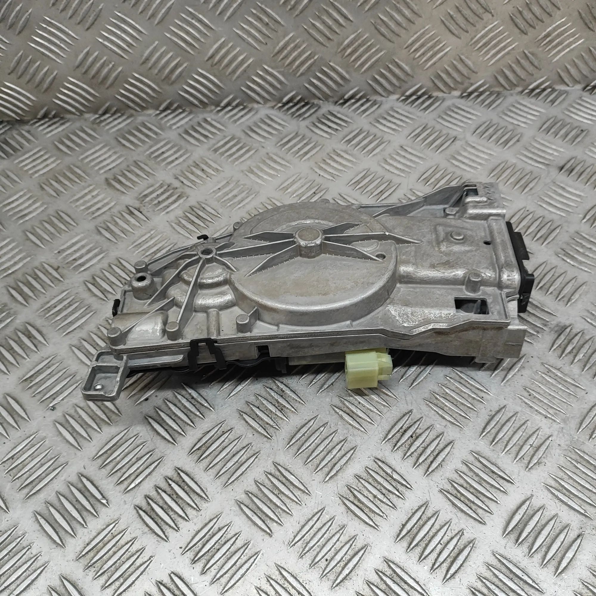 Mercedes-Benz A (W177) Tailgate Boot Soft Close Motor Tailgate Boot Soft Close Motor — MERCEDES BENZ ...