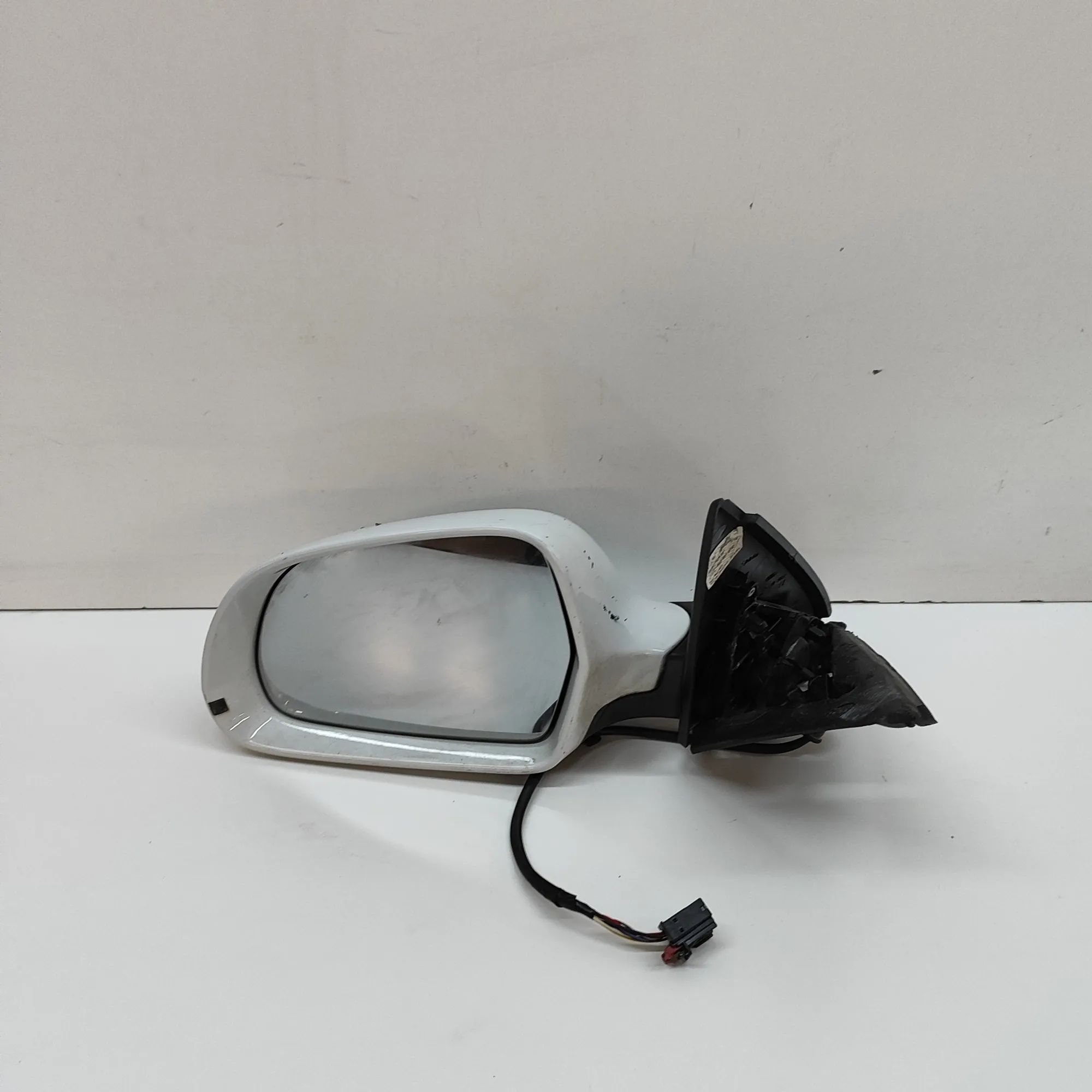 Audi Q3 (8U) Left Side Wing Mirror Left Side Wing Mirror — AUDI Q3 (8U) (2011-2018...