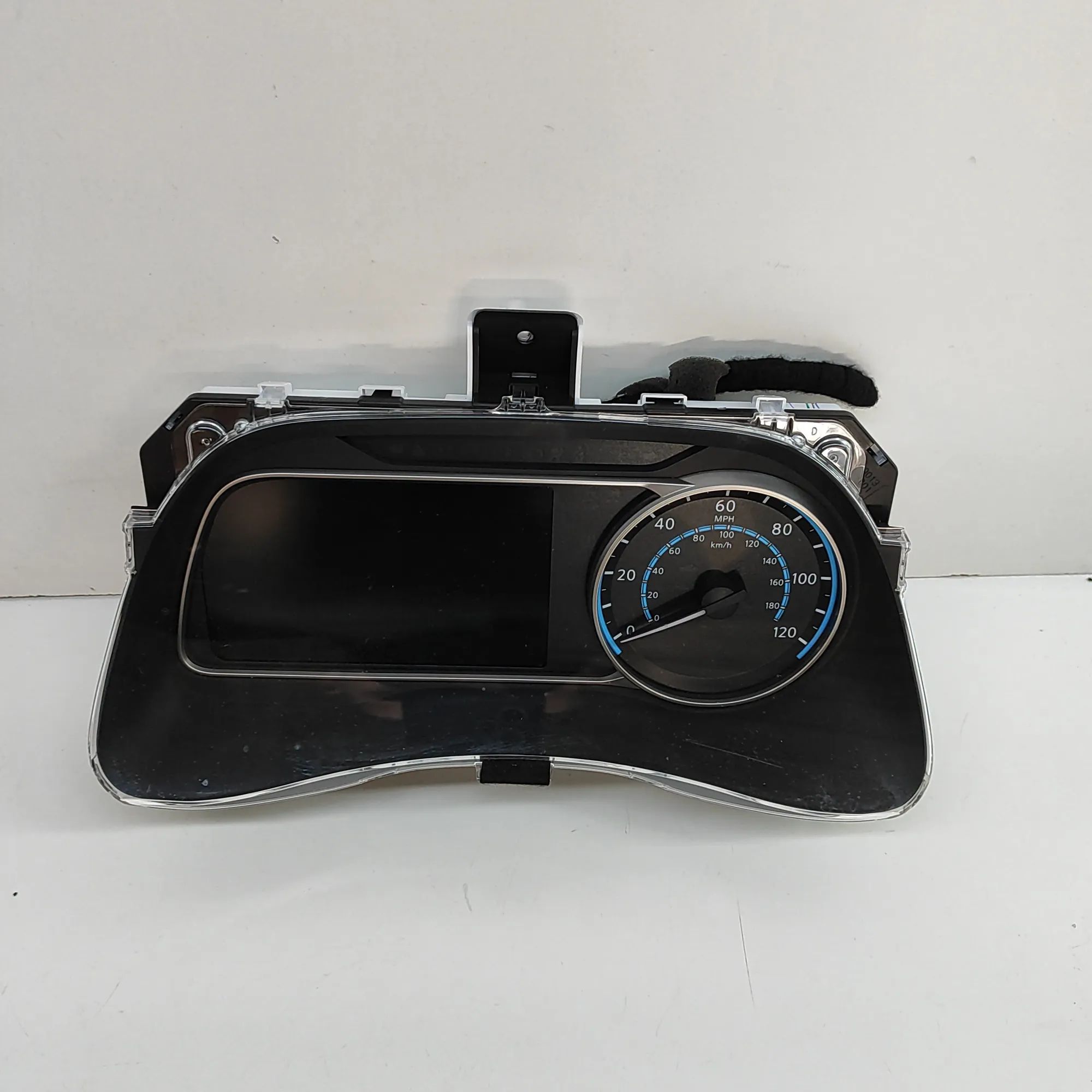 Nissan Leaf Instrument Cluster Speedometer Instrument Cluster Speedometer — NISSAN LEAF (Z...