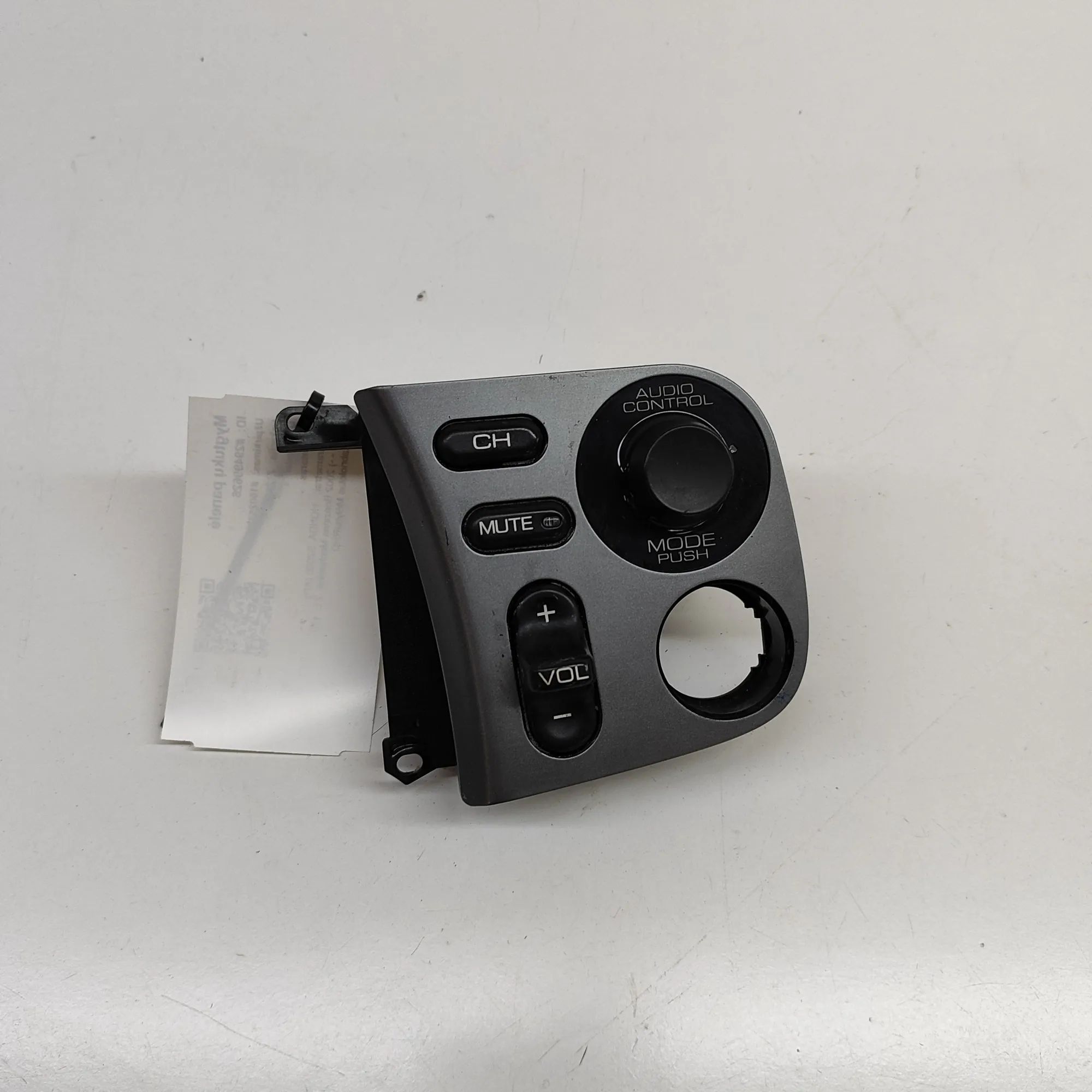 Honda S2000 Audio player buttons Audio player buttons — HONDA S2000 (AP) (1999-....