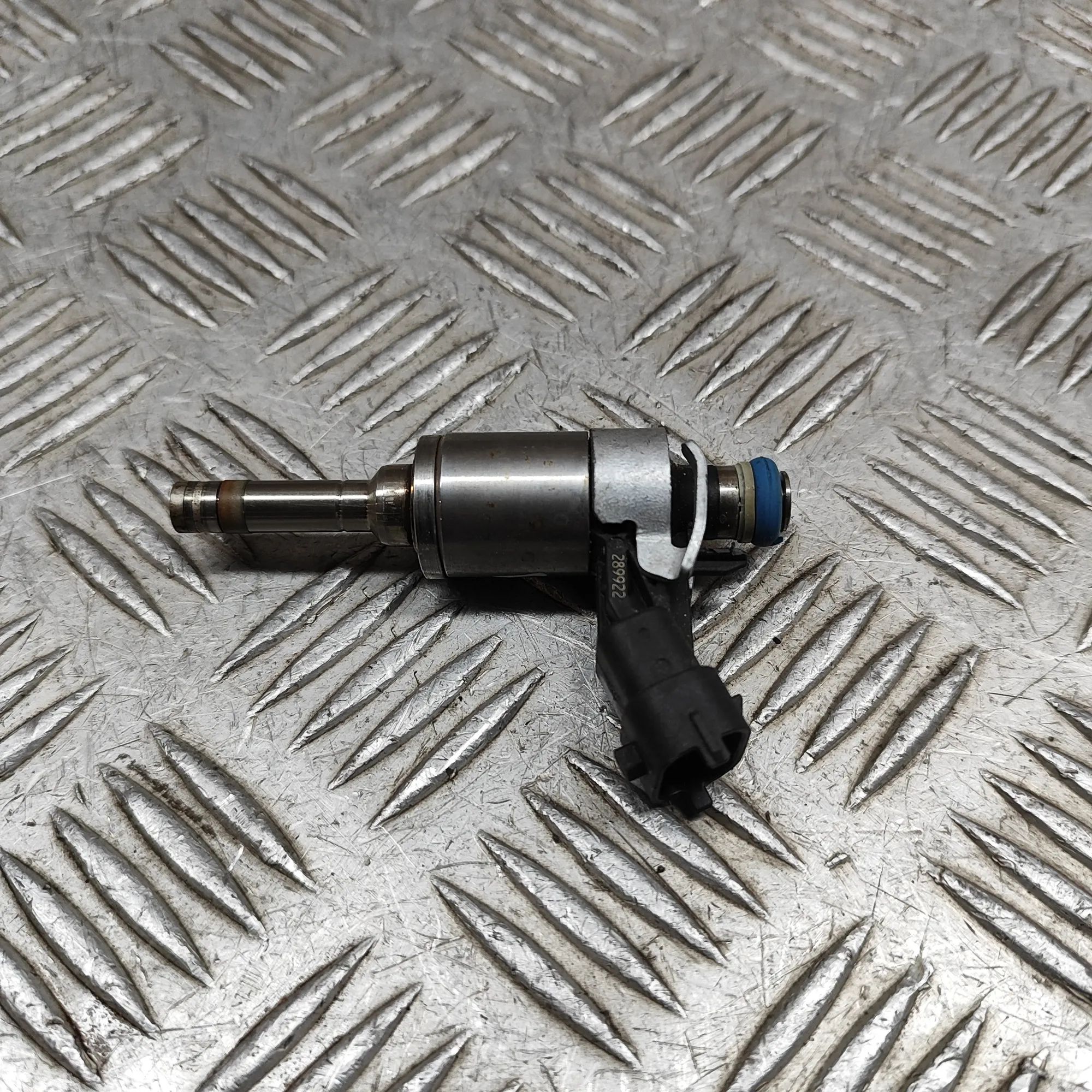 Maserati Ghibli Fuel Injector Fuel injector — MASERATI GHIBLI (M157) (2013-.....