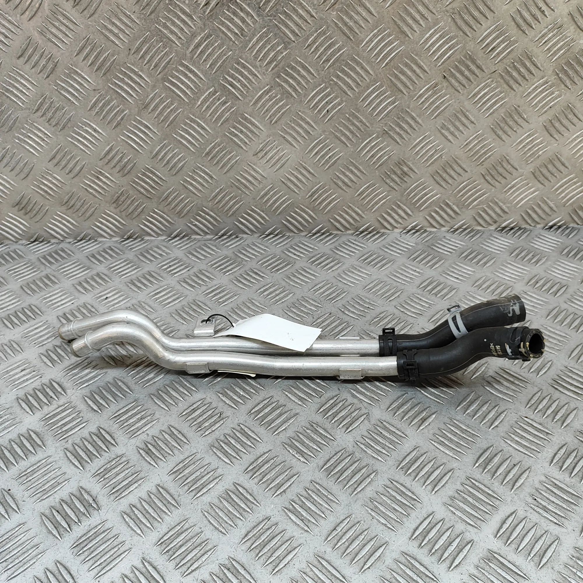 Jaguar F-Type Шланг системы охлаждения Coolant hose — JAGUAR F-TYPE (Coupe X152) (2013...