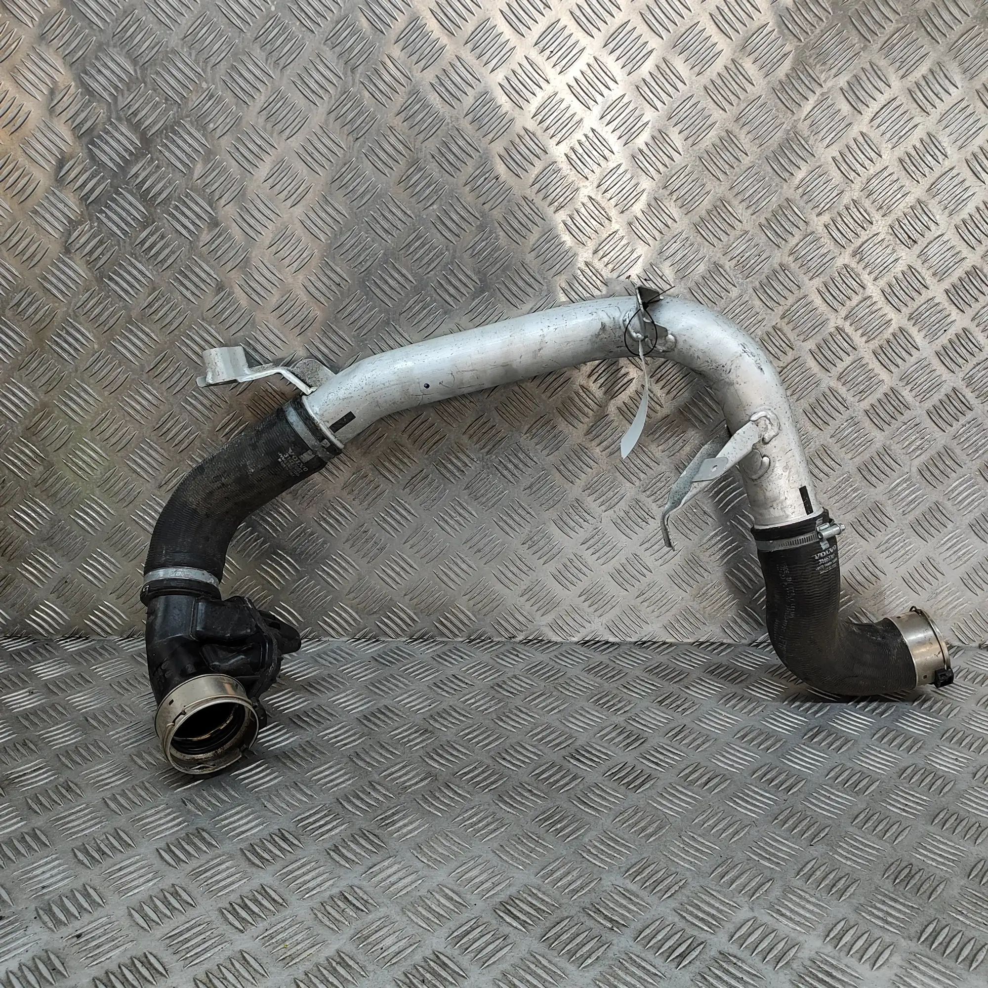 Volvo XC90 Intercooler Hose Pipe Intercooler Hose Pipe — VOLVO XC90 (II) (2014-....