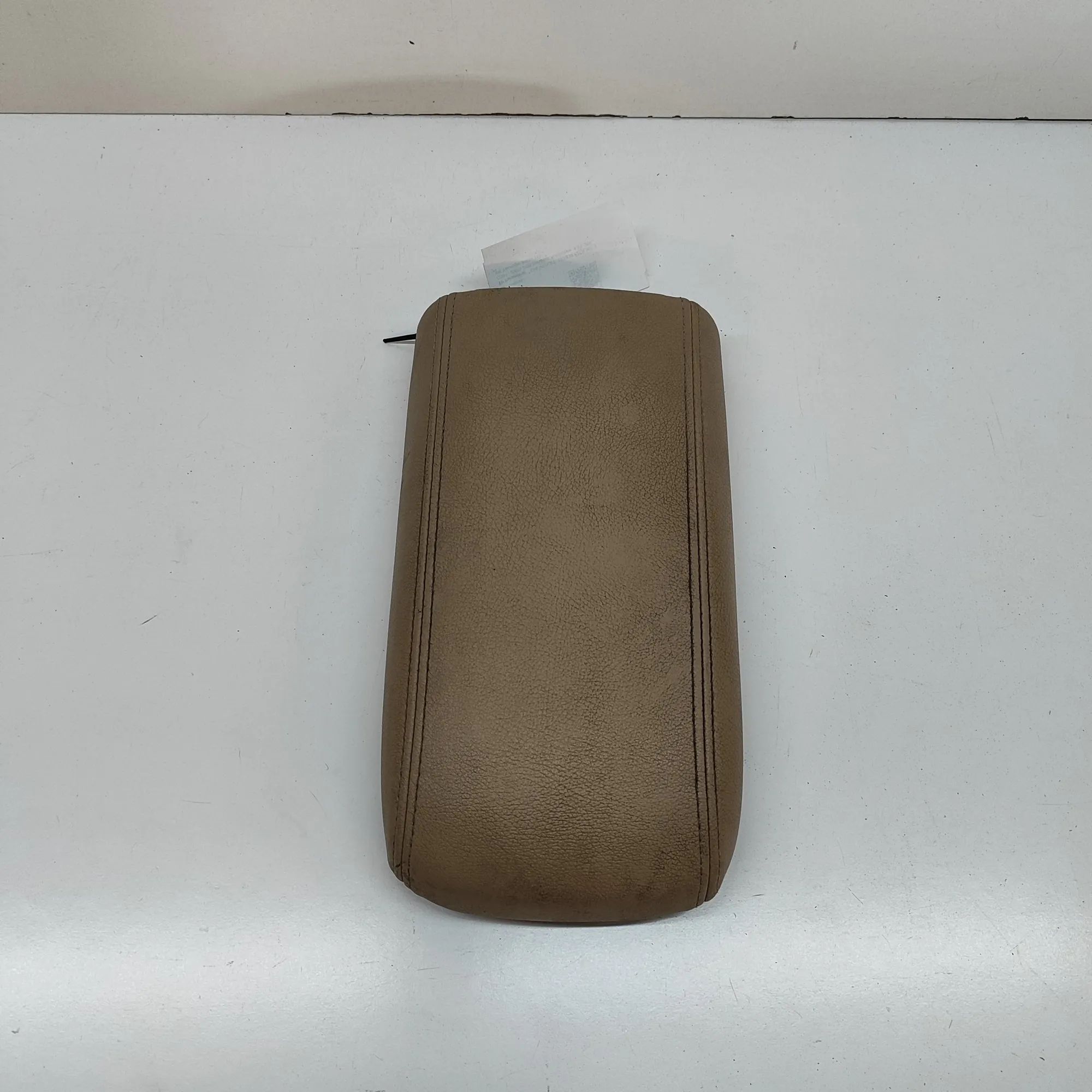Chevrolet TrailBlazer Armrest Armrest — CHEVROLET TRAILBLAZER (KC_) (2001-200...