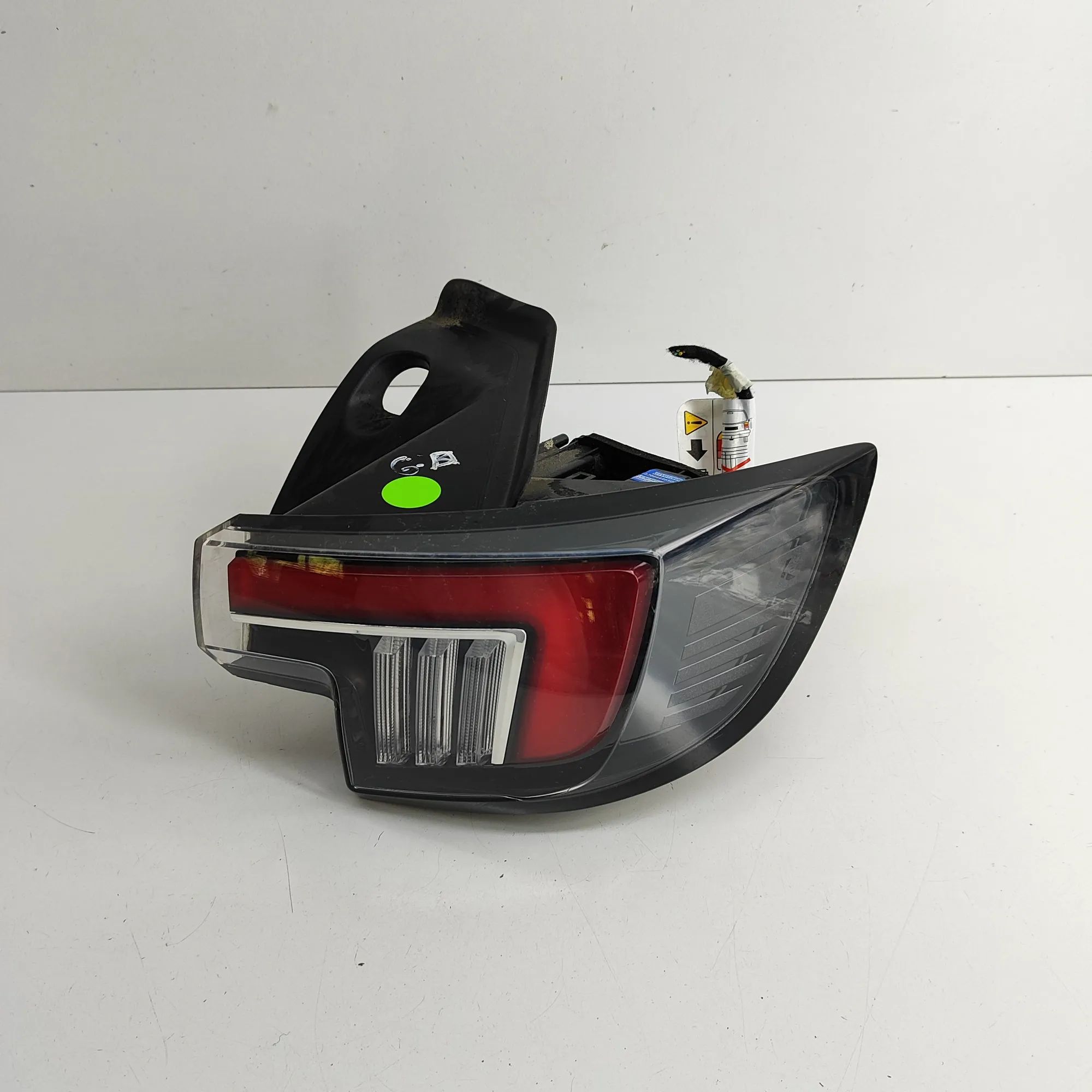 Opel Mokka (B) Rear Right Tail Light Rear Right Tail Light — OPEL MOKKA (2020-...) —...