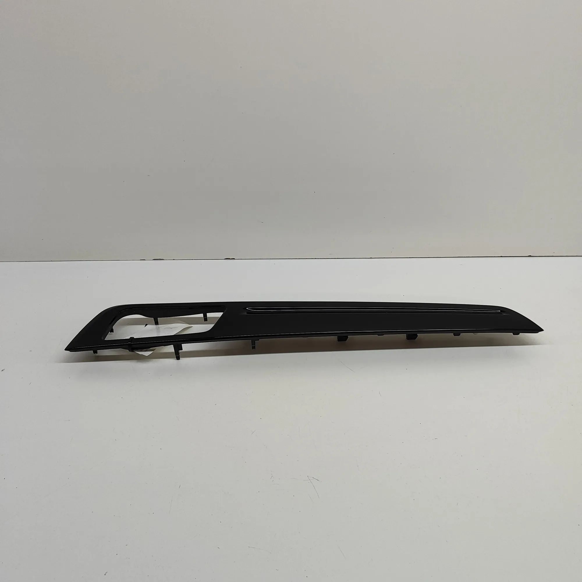 Porsche Cayenne Door panel trim — front left Door panel trim — front left — PORSCHE CAYENNE ...