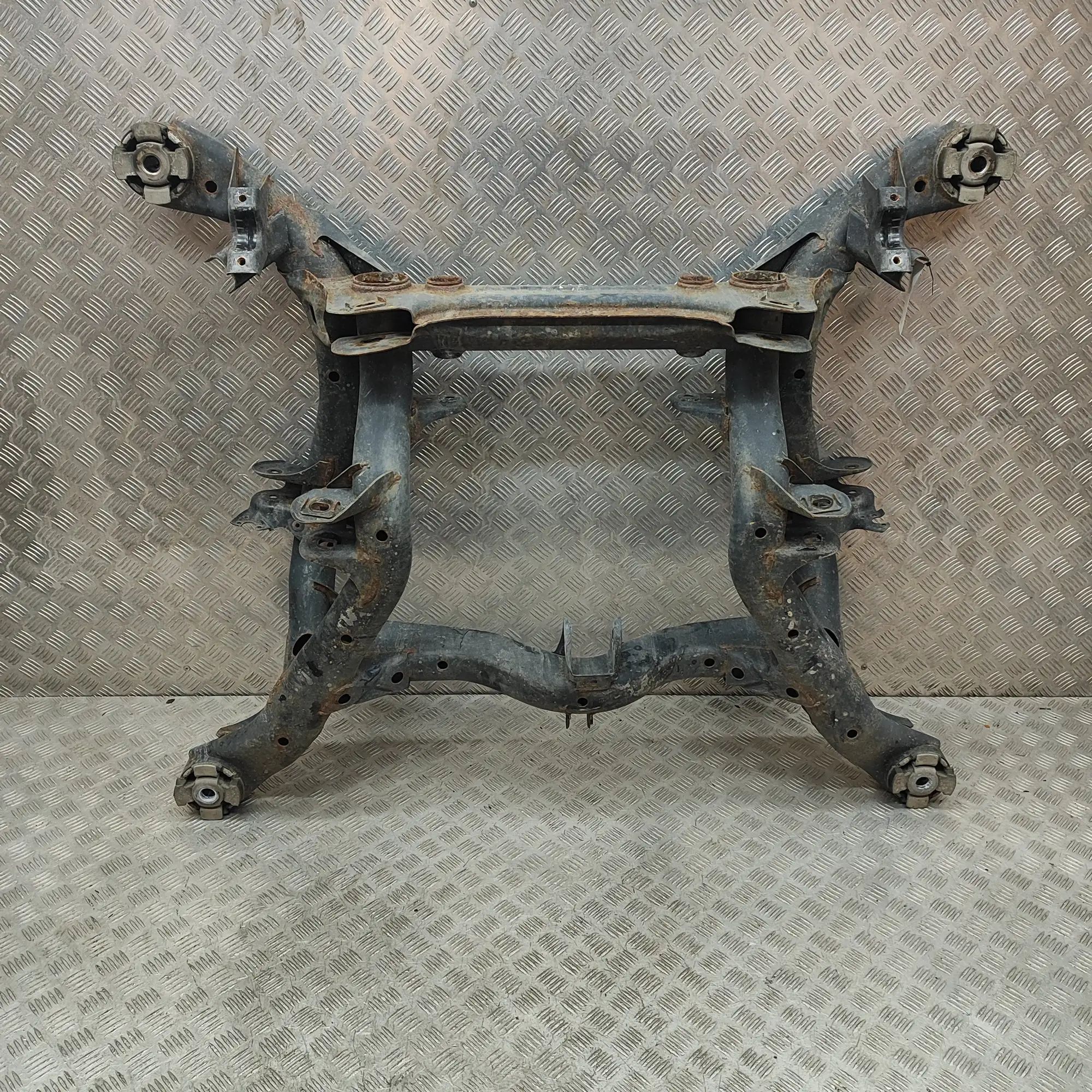 Porsche Cayenne Rear subframe Rear subframe — PORSCHE CAYENNE (92A) (2010-......