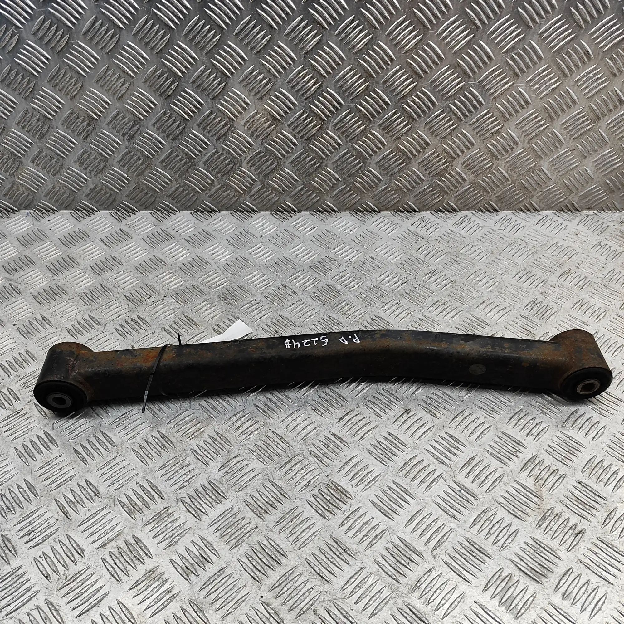 Jeep Wrangler (JK) Front Right Lower Control Arm Front Right Lower Control Arm — JEEP WRANGLER (...