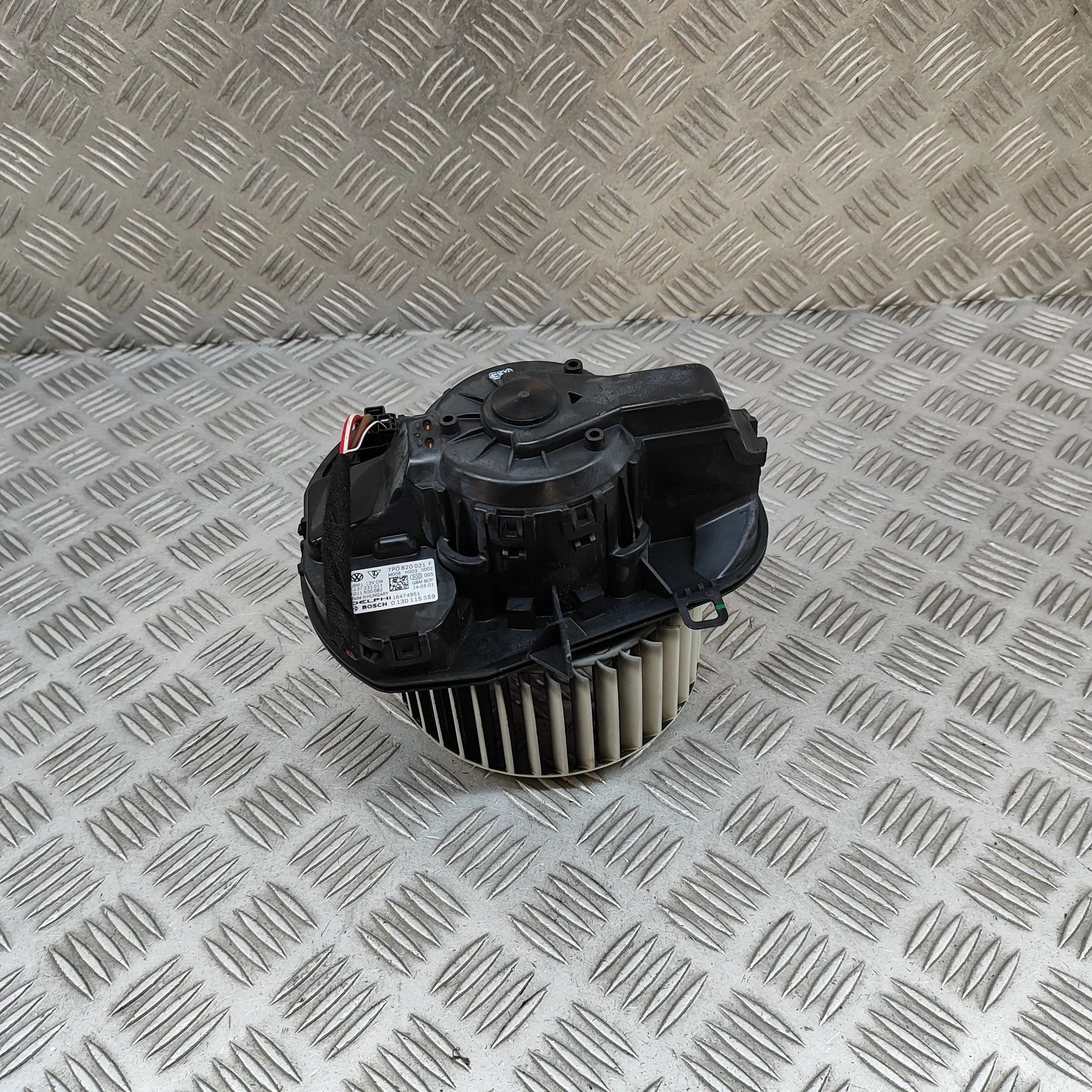 Porsche Cayenne Heater Blower Fan Heater Blower Fan — PORSCHE CAYENNE (92A) (2010...