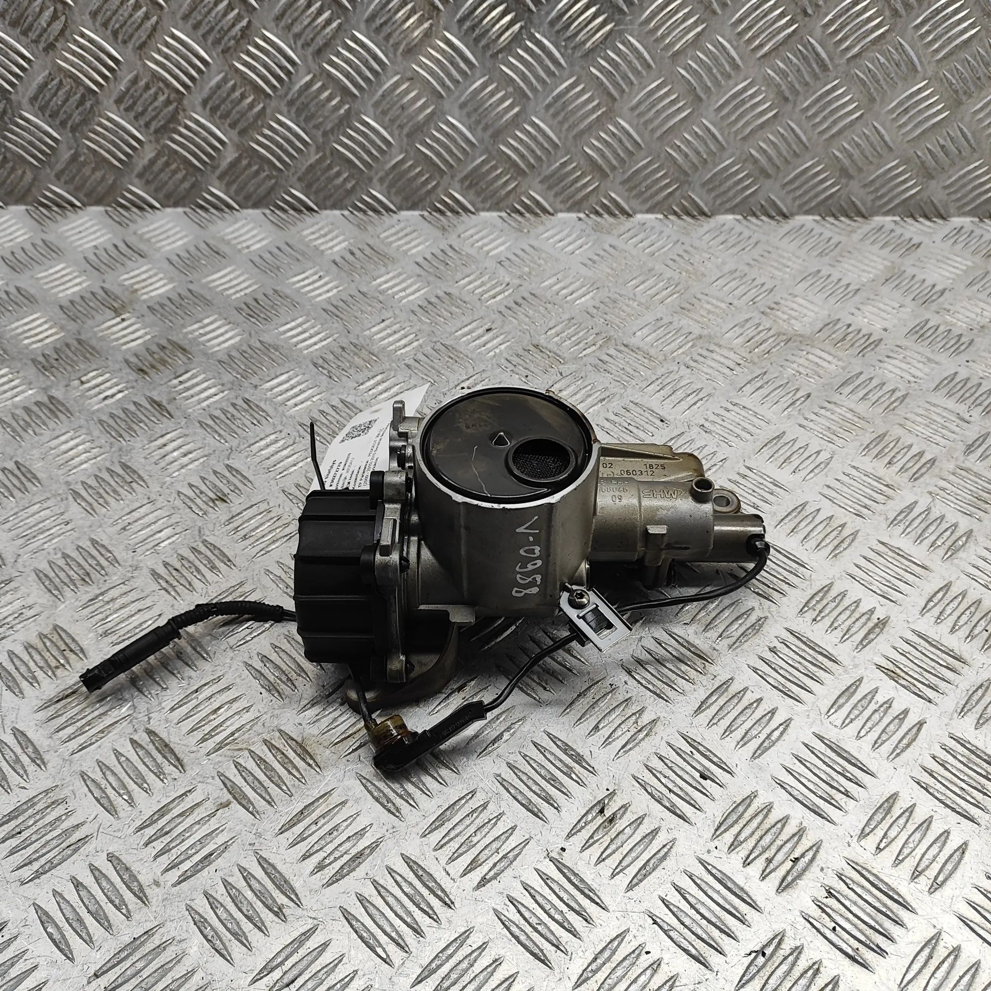 Peugeot 308 Oil Pump Oil pump — PEUGEOT 308 (CC) (2009-2015) — V7594...