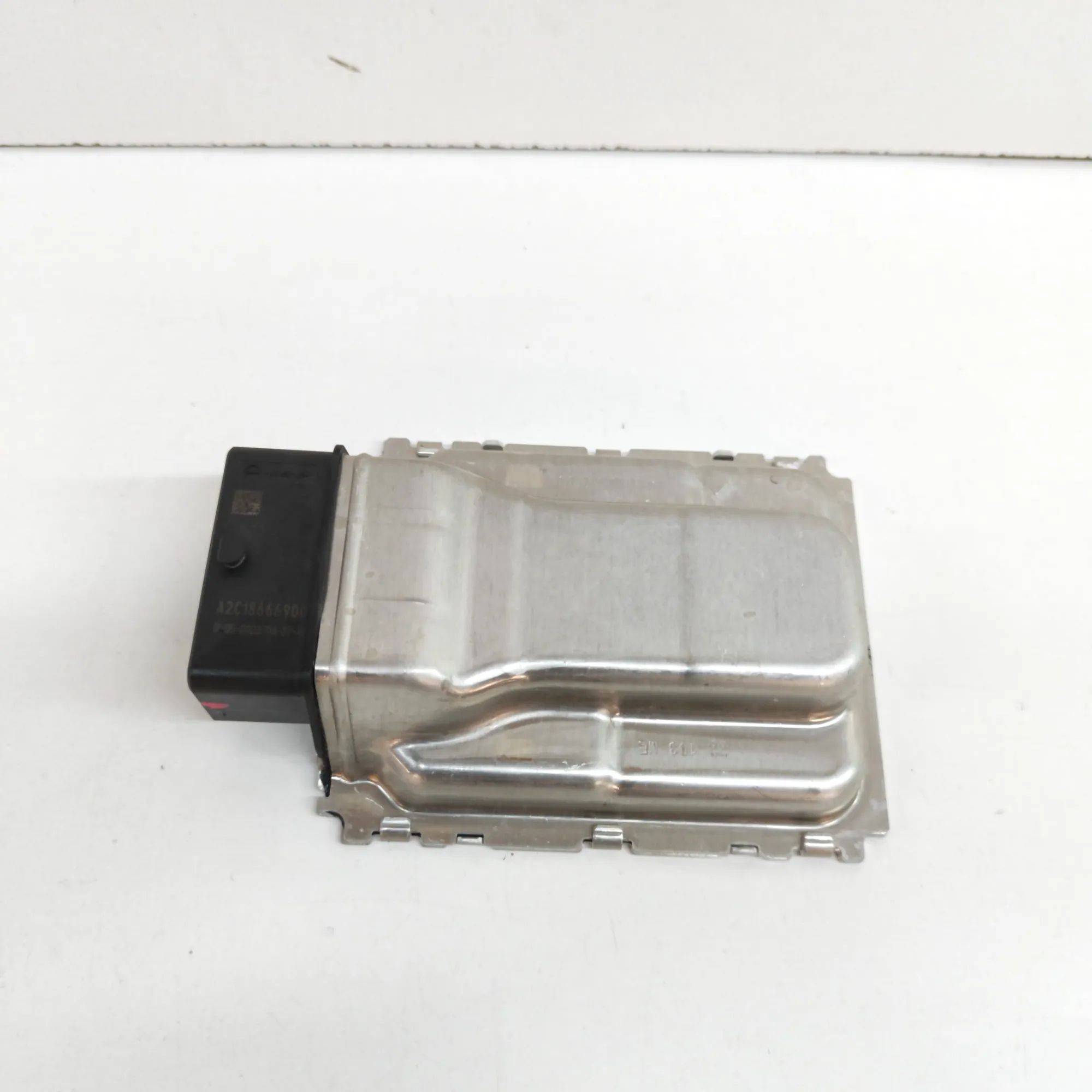 Engine Control Unit Brand/Model: FORD USA MUSTANG
Year: 2023
Gearbo...