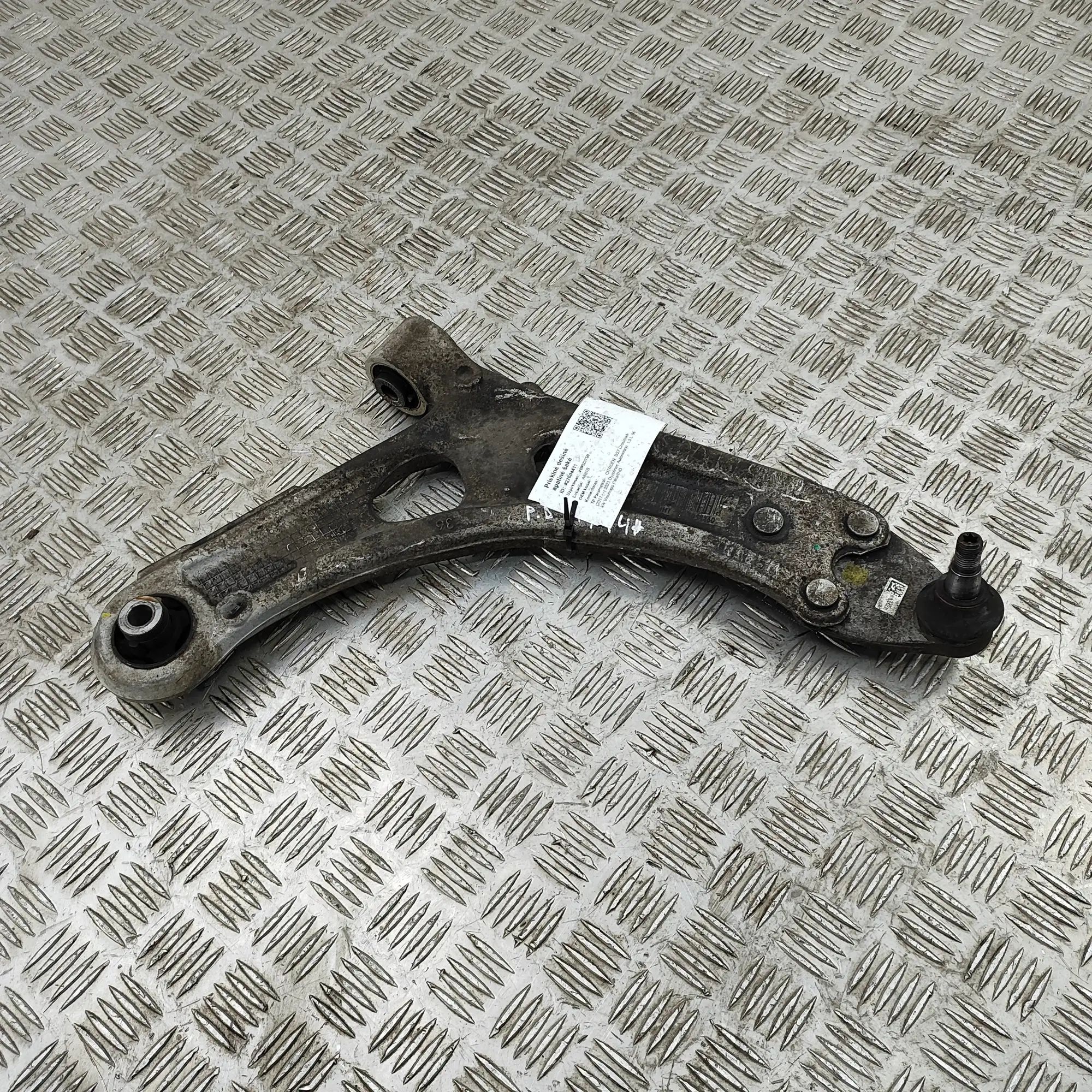 Front Right Lower Control Arm Brand/Model: CITROEN DS7
Year: 2023
Engine: 1.5...