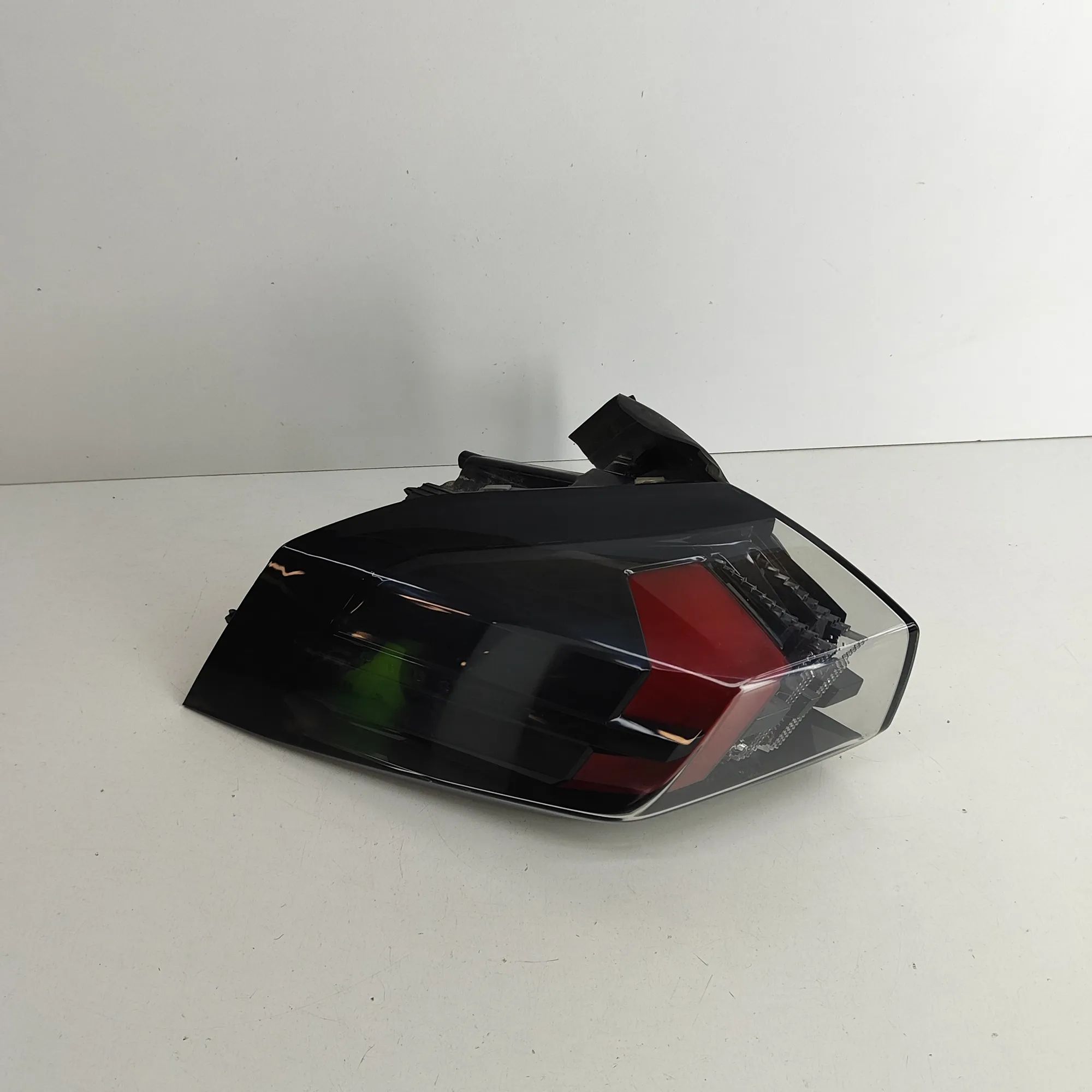 Peugeot 2008 Rear Left Tail Light Rear Left Tail Light — PEUGEOT 2008 (II) (2019-...