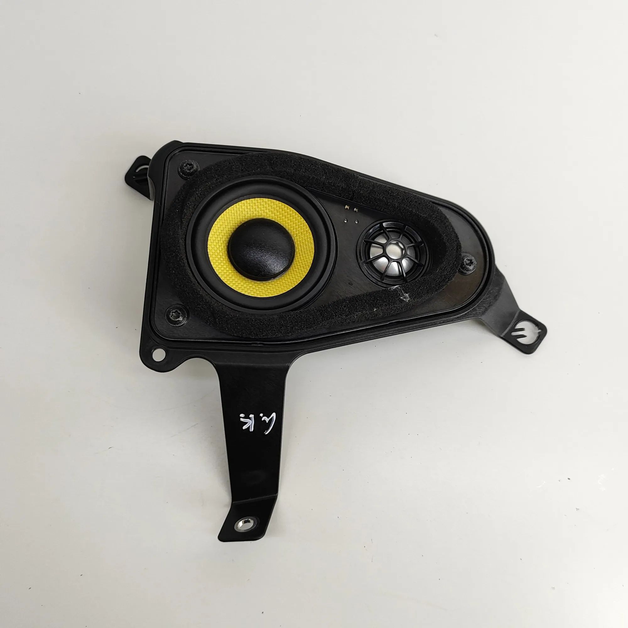 Volvo XC90 Dashboard Speaker Dashboard Speaker — VOLVO XC90 (II) (2014-...) ...