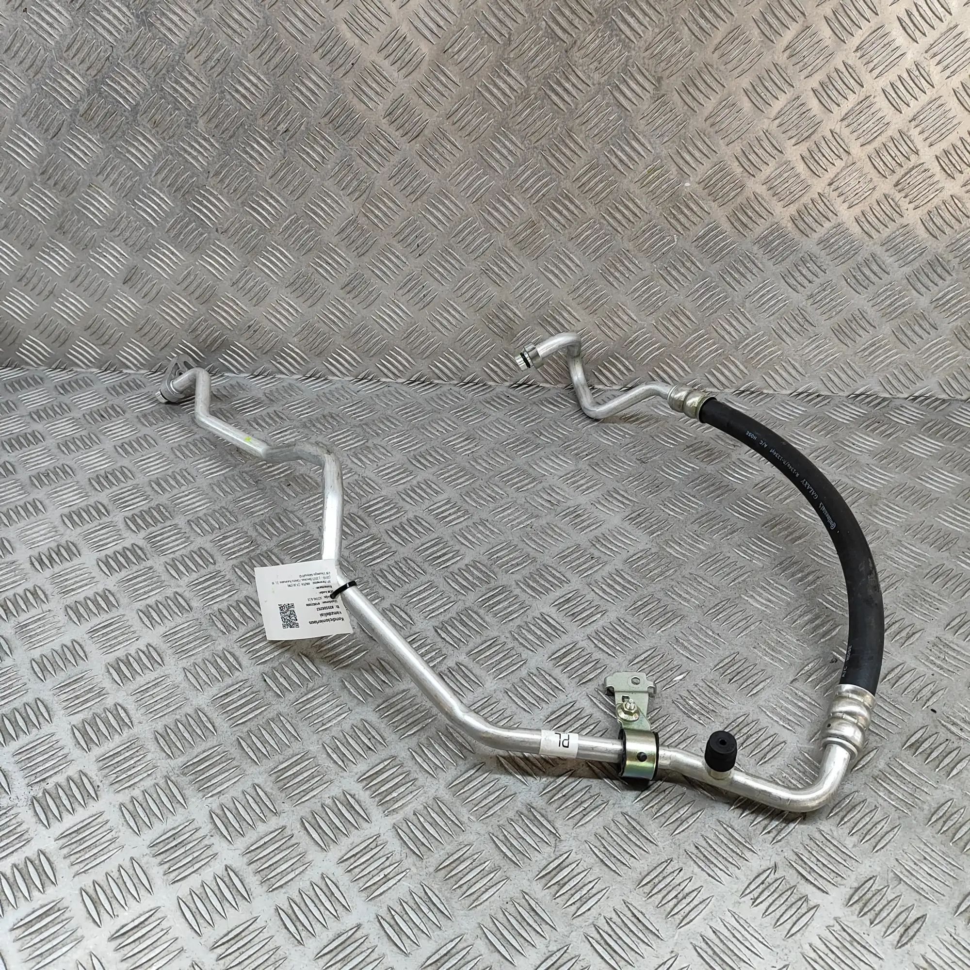 Mazda 3 (BP) A/C Air Con Hose Pipe A/C Air Con Hose Pipe — MAZDA CX-3 (0 DM) (2019...