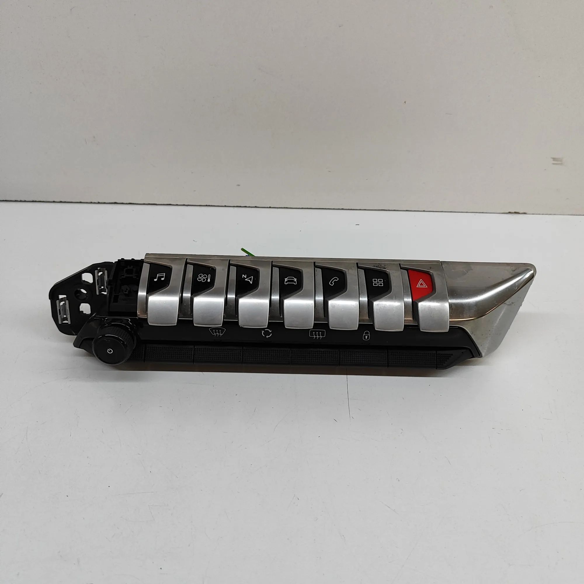Peugeot 3008 Climate control unit Climate control unit — PEUGEOT 3008 (II SUV) (2...