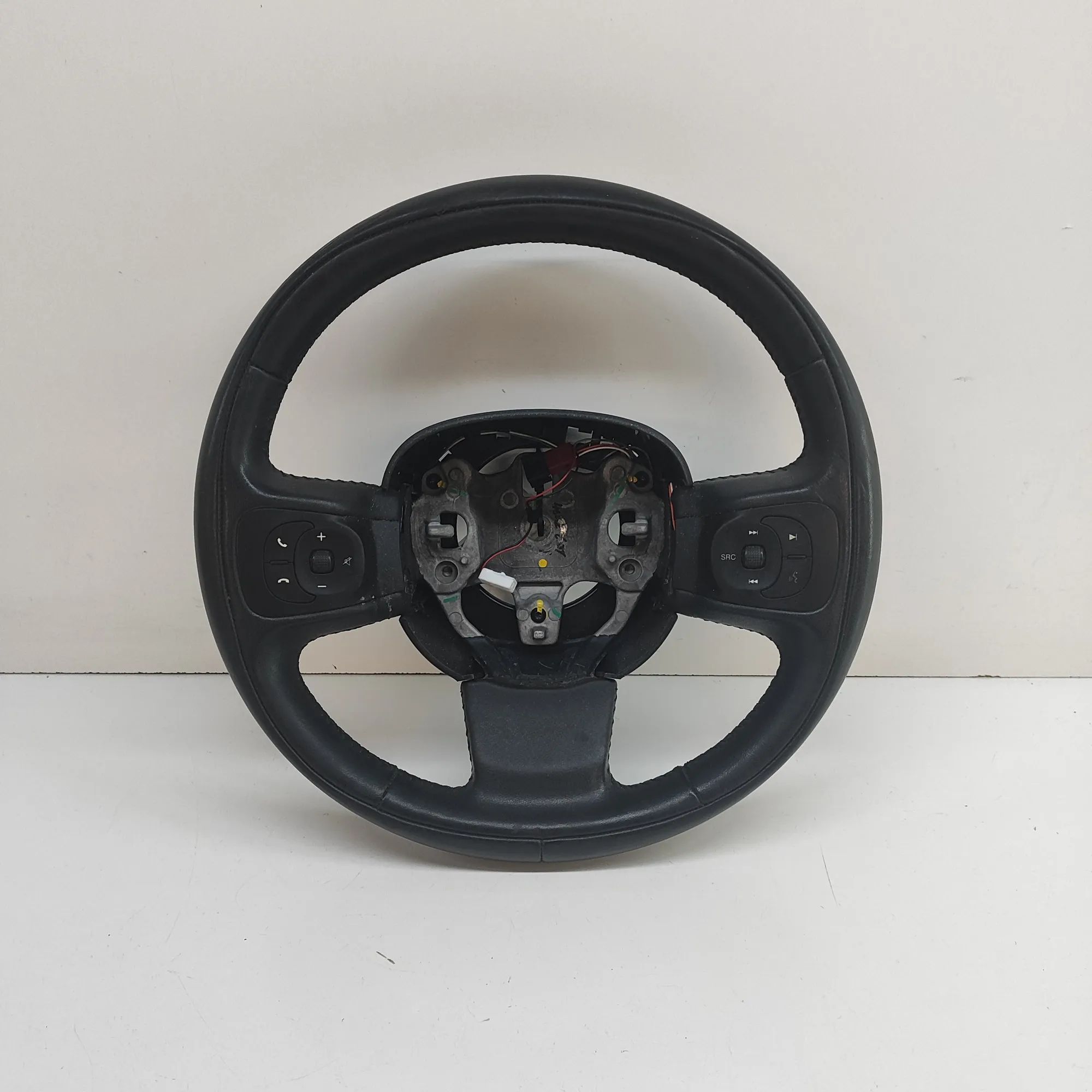 Fiat 500L (351, 352) steering wheel Steering Wheel — FIAT 500L (351_, 352_) (2012-....