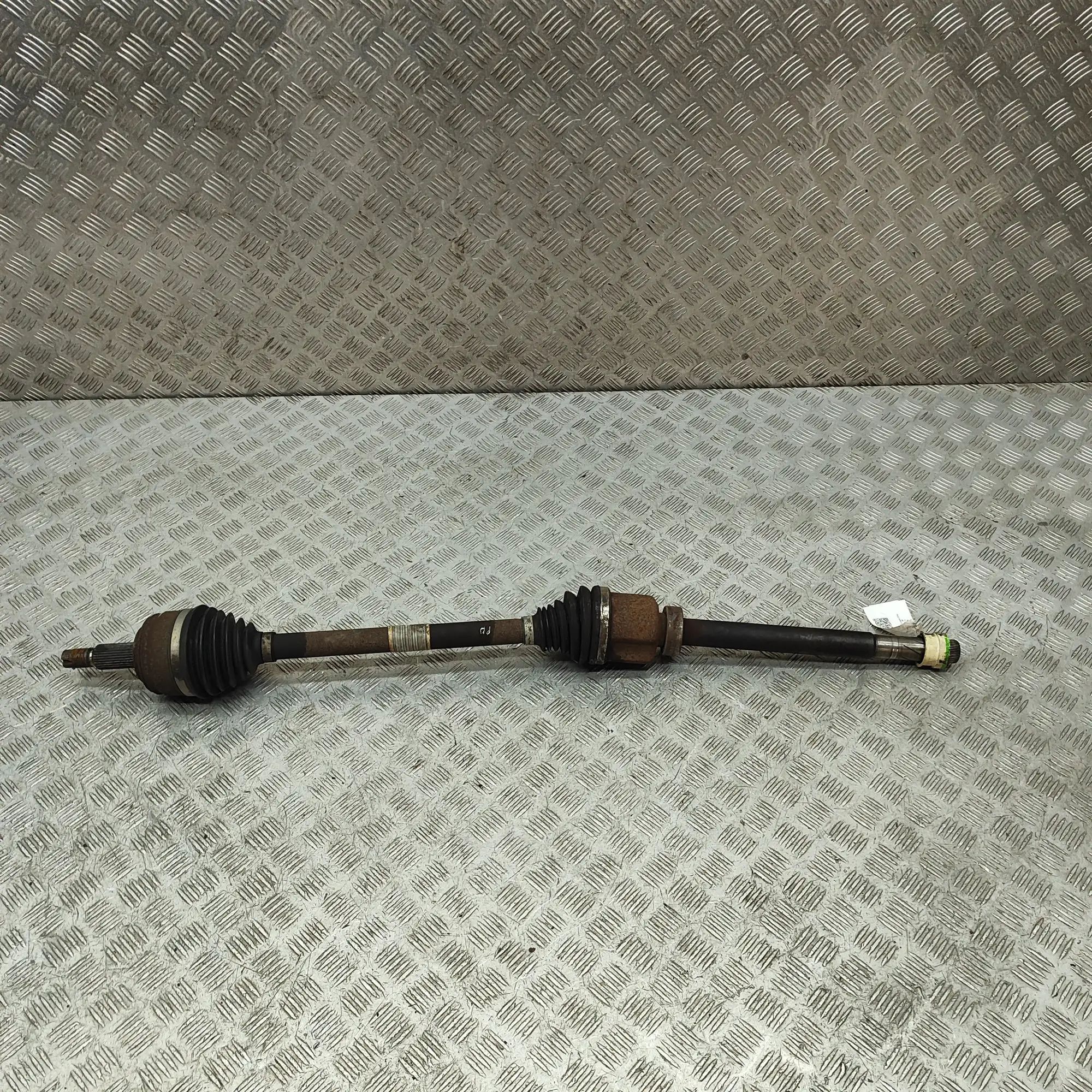 Renault Master Front Right Driveshaft Front Right Driveshaft — RENAULT MASTER (III Va...