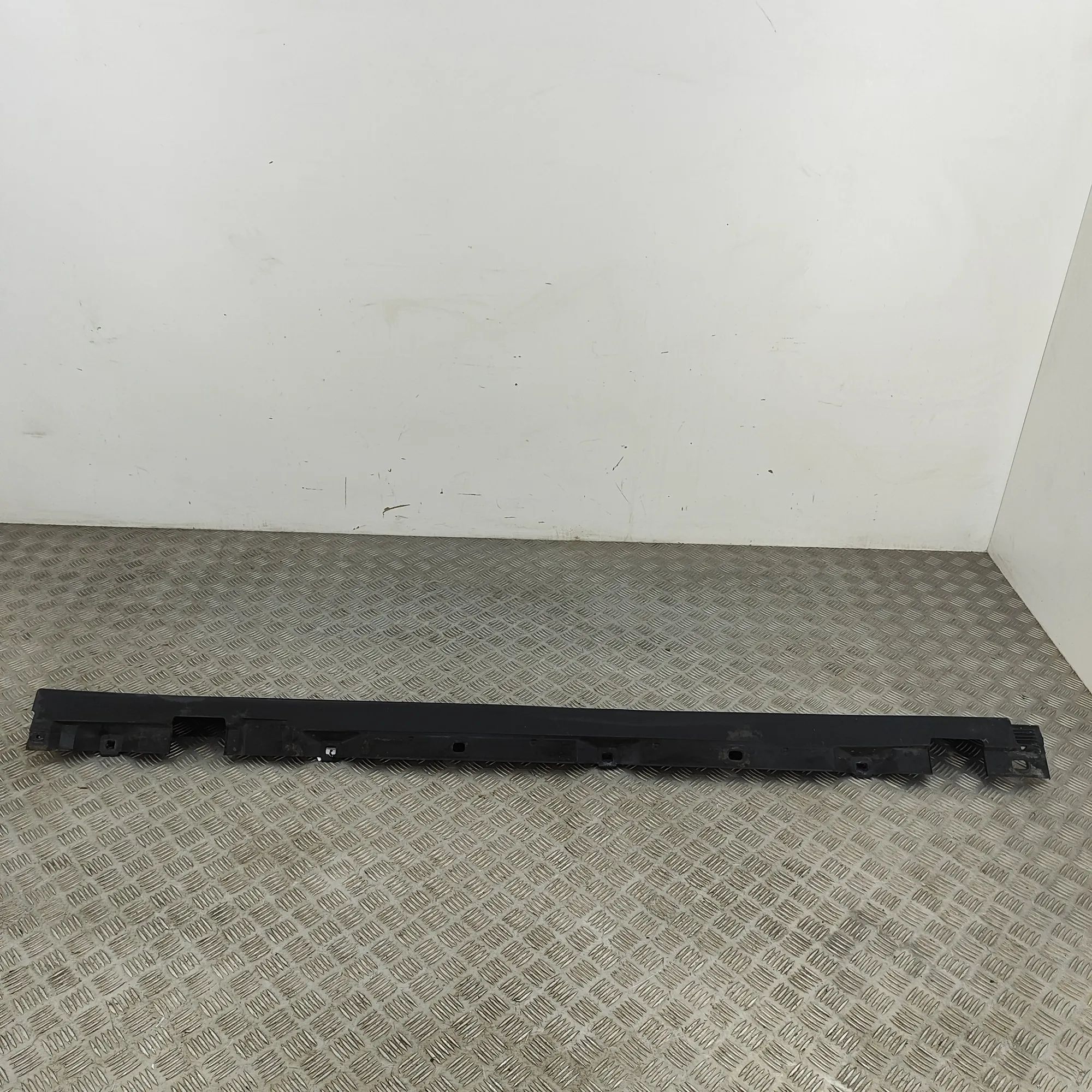Mercedes-Benz A (W177) Right Side Plastic Sideskirt Cover Right Side Plastic Sideskirt Cover — MERCEDES B...