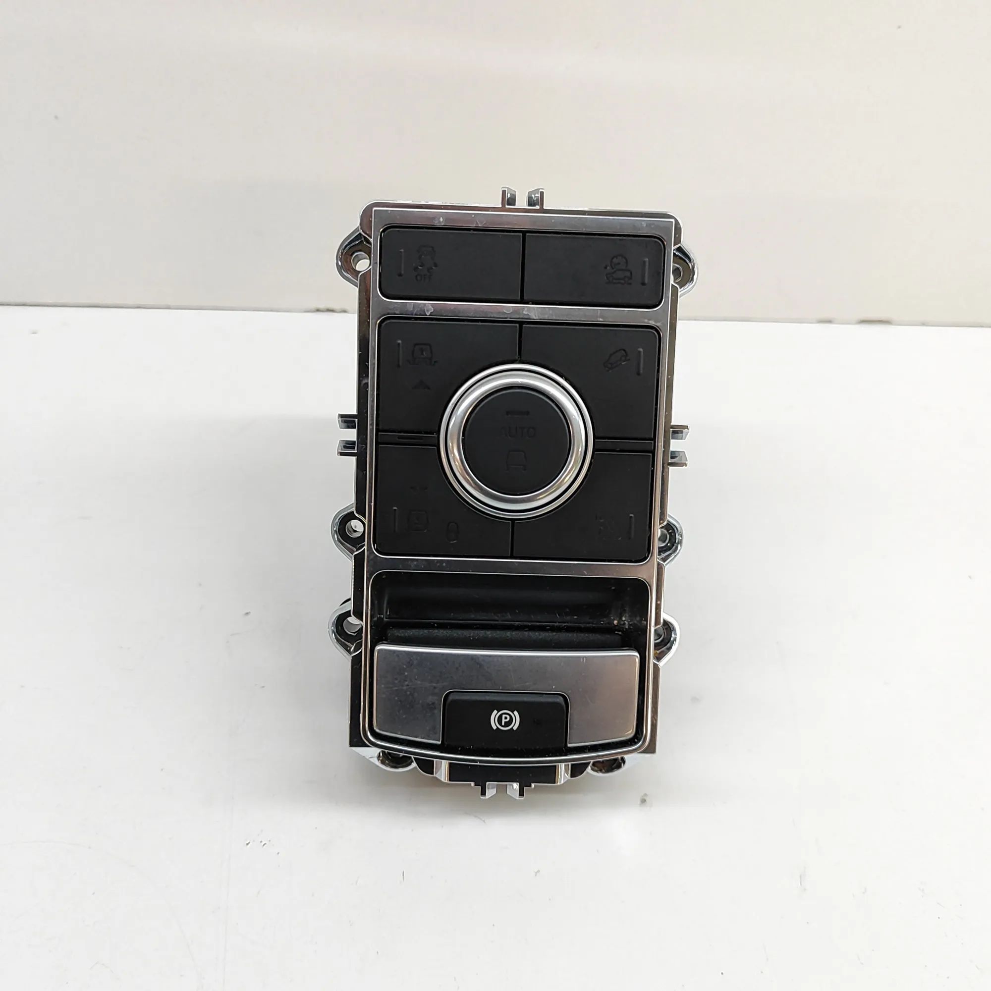 Land Rover Range Rover Sport (L494) Button Switch Panel Button Switch Panel — LAND ROVER RANGE ROVER SP...