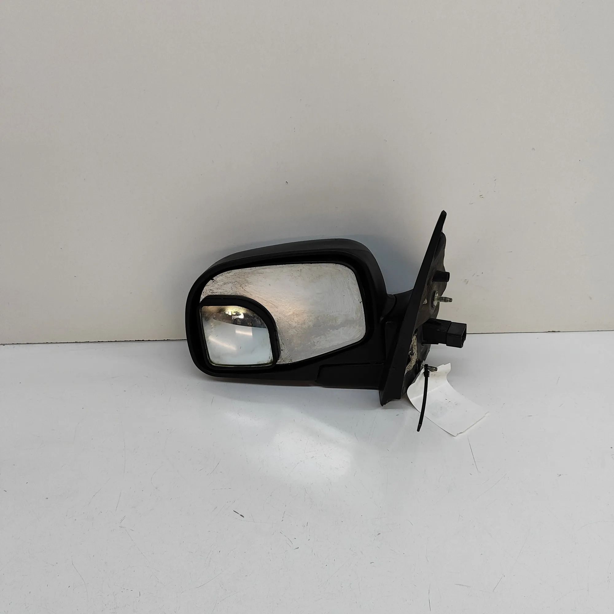 Left Side Wing Mirror Brand/Model: FORD USA EXPLORER
Year: 2001
Engin...