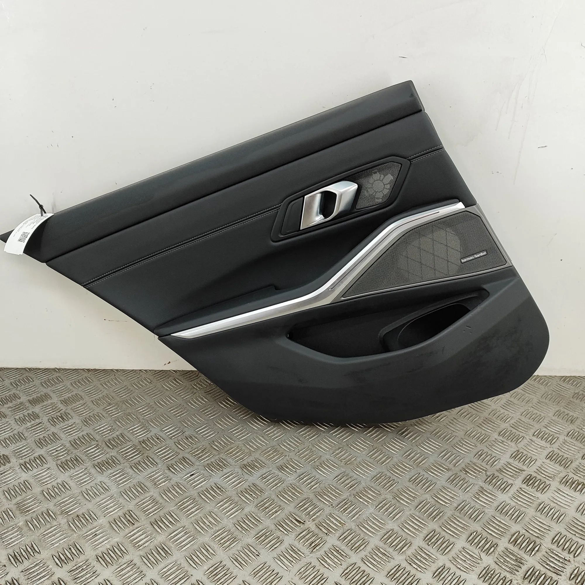 BMW 3 (G20 / G21) Rear Left Door Panel Rear Left Door Panel — BMW 3 SERIES (G20, G21) ...