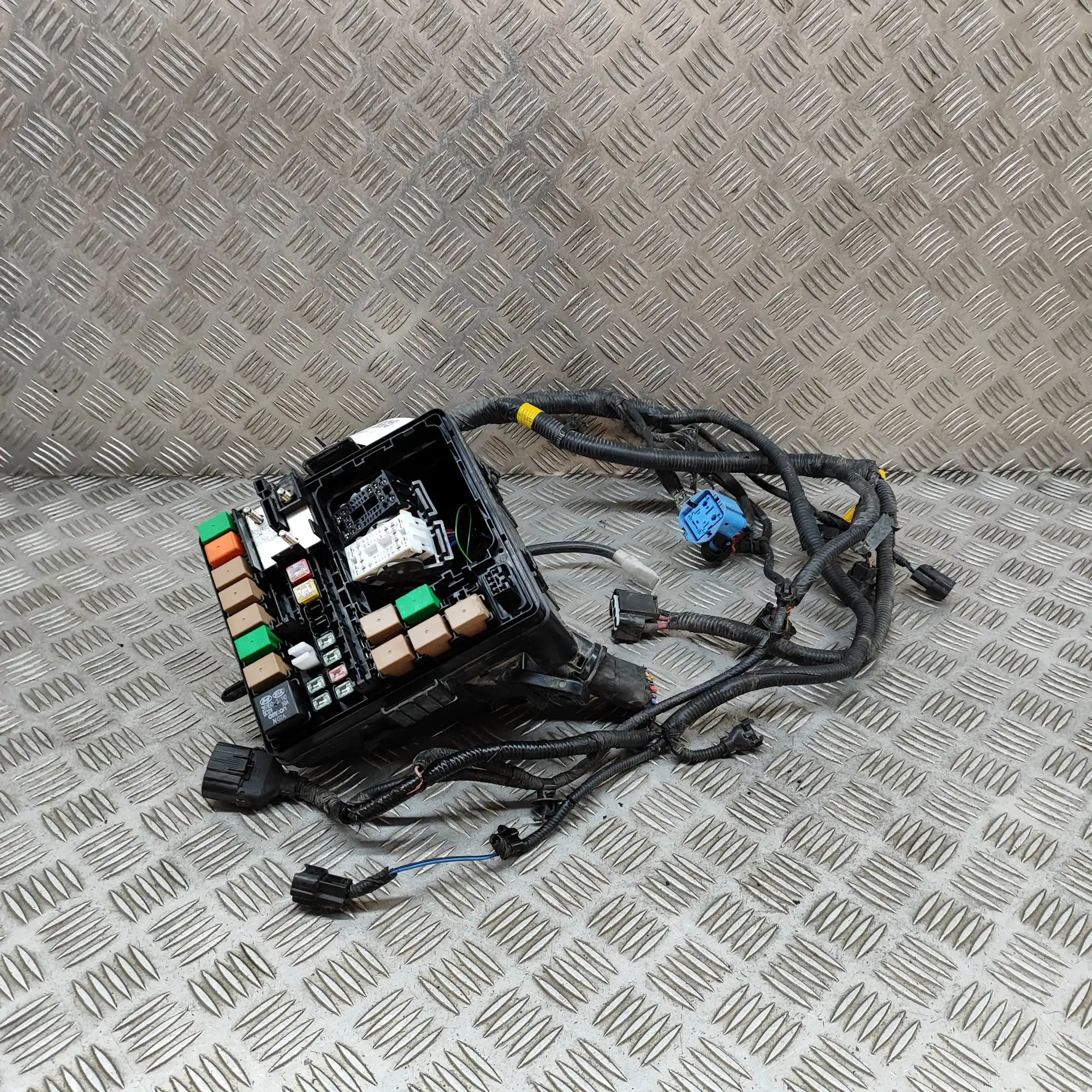 Kia Sportage Engine Cable Harness Engine Cable Harness — KIA SPORTAGE (QL) (2015-...