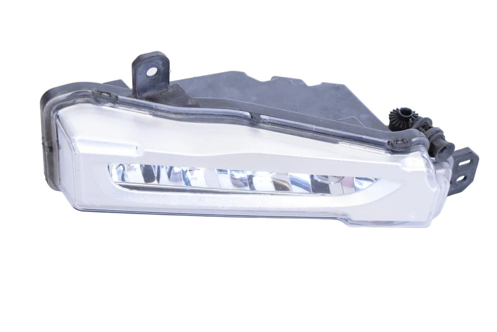 BMW X5 (G05) Front Left Fog Light Front Left Fog Light — BMW X5 (G05) (2018-...) ...