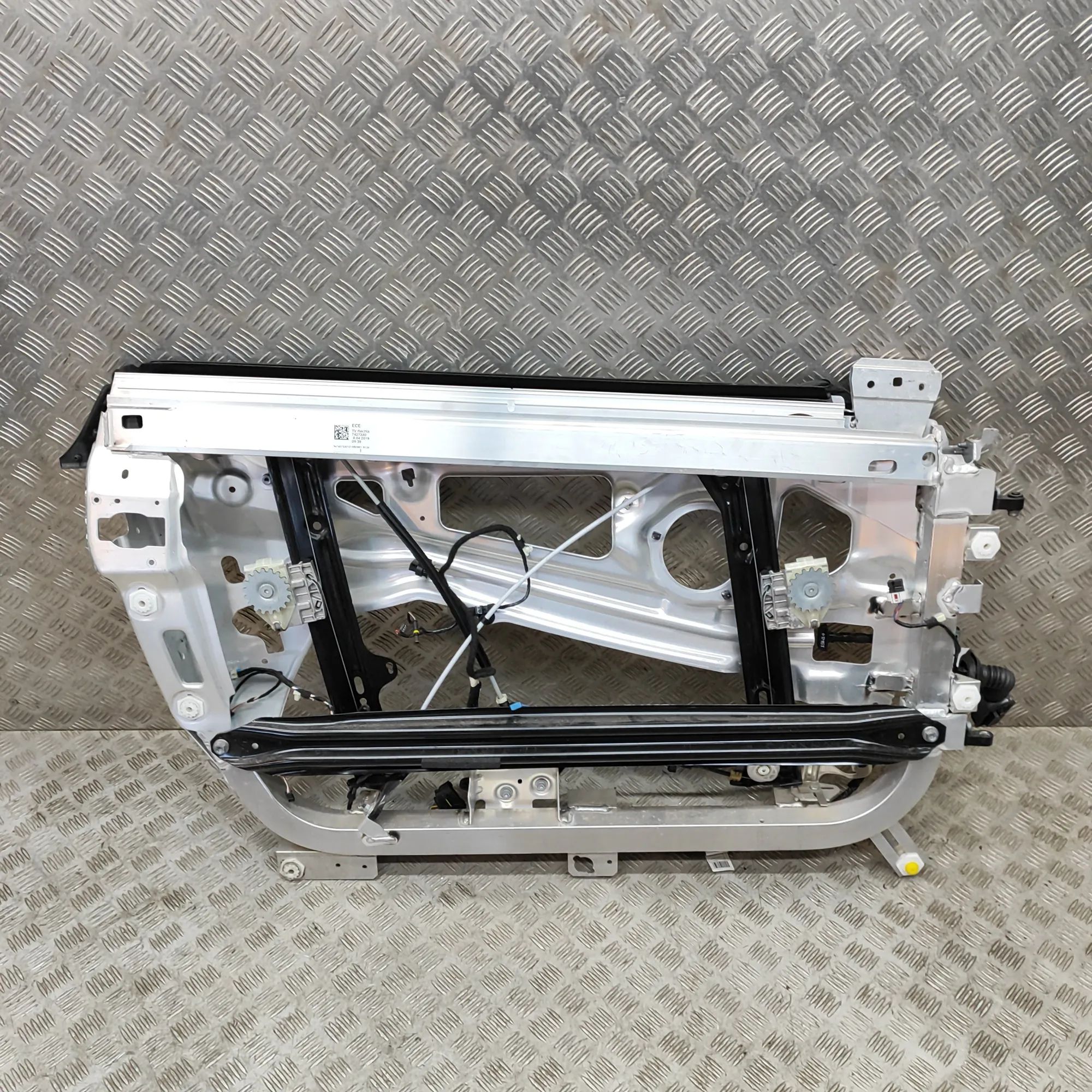 BMW i3 (I01) Door — front right Door — front right — BMW I3 (I01) (2013-2021) —...