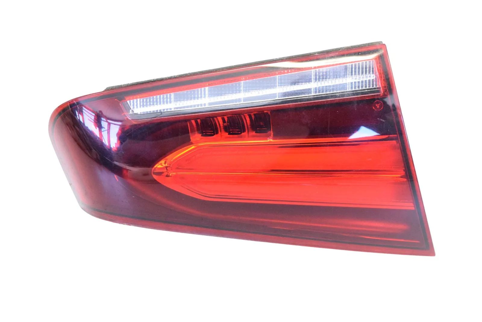 Mercedes-Benz A (W177) Left Side Tailgate Tail Light Left Side Tailgate Tail Light — MERCEDES BENZ A...