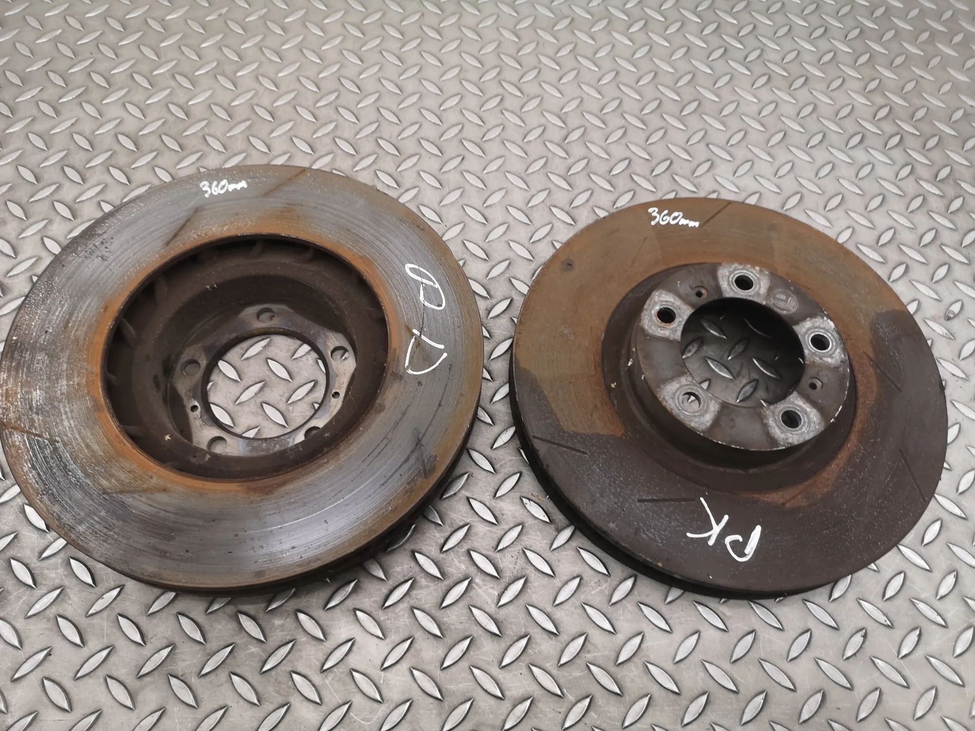 Porsche Panamera Front Brake Disc Kit Front Brake Disc Kit — PORSCHE PANAMERA (970) (...