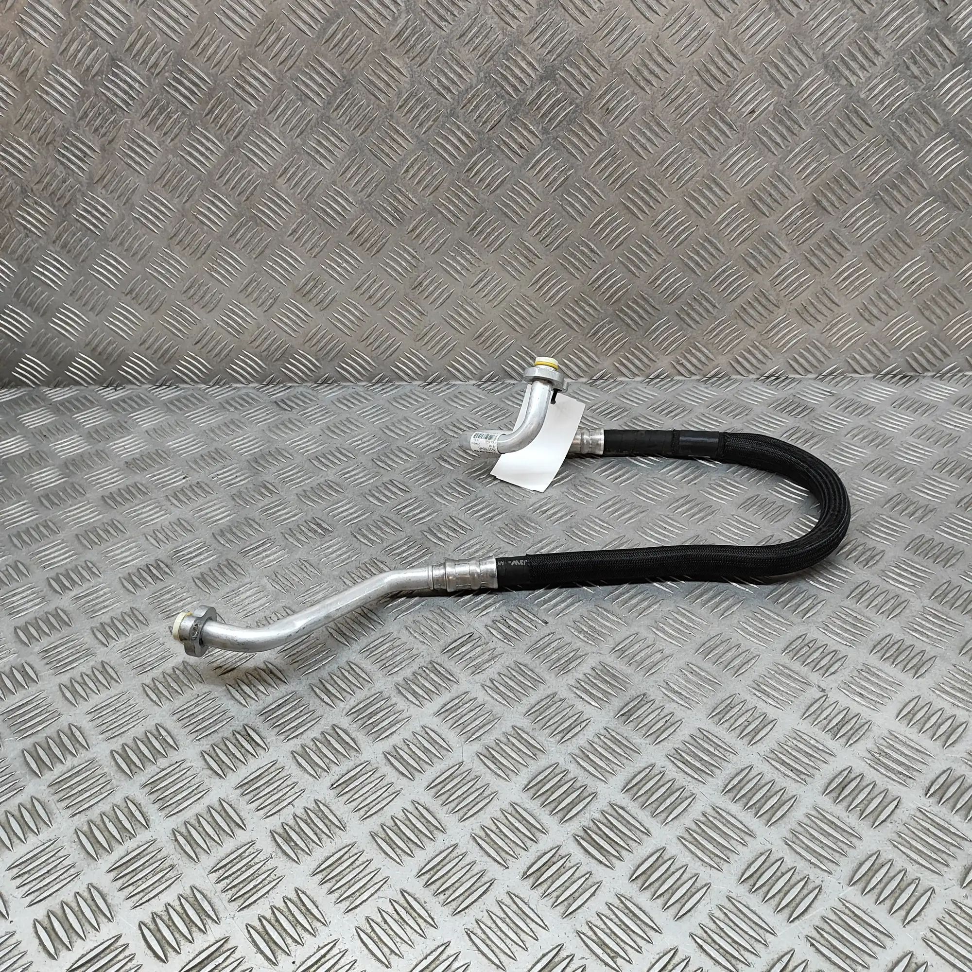 Volvo XC40 / EX40 A/C Air Con Hose Pipe A/C Air Con Hose Pipe — VOLVO XC40 (536) (2017-...