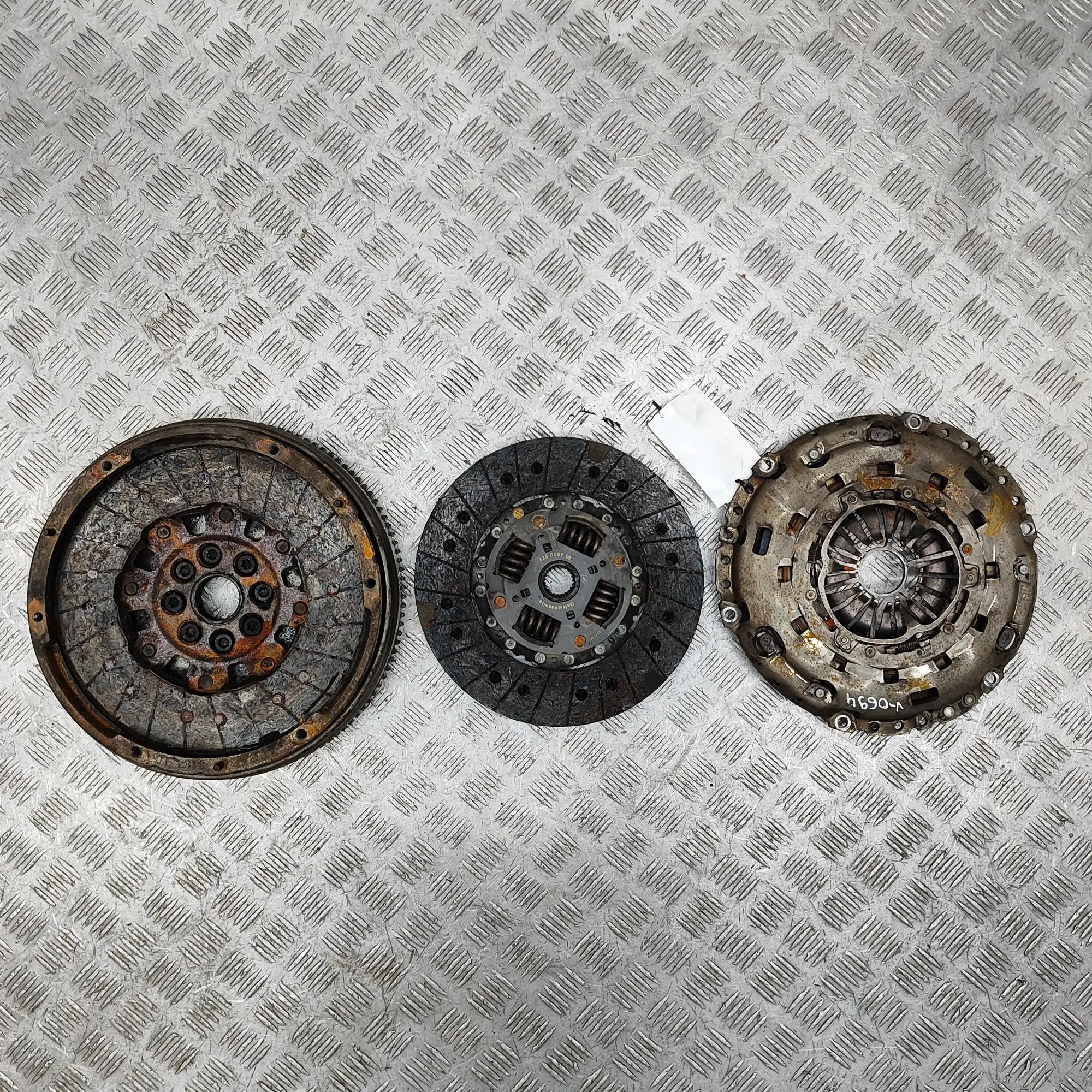 Land Rover Freelander clutch kit Clutch kit — LAND ROVER FREELANDER (2 L359) (20...