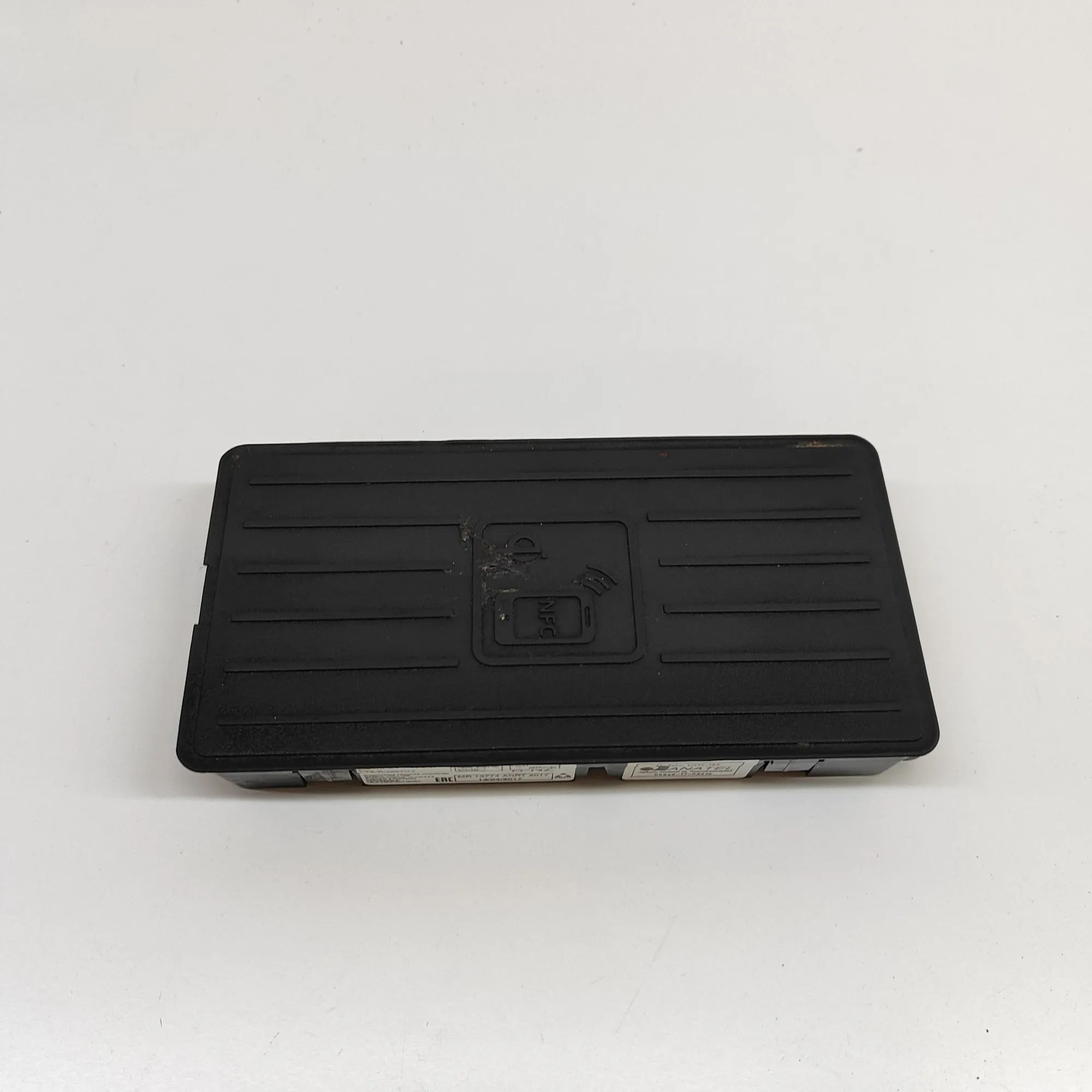 Audi e-tron Wireless charging pad Wireless charging pad — AUDI E-TRON (GEN) (2018...