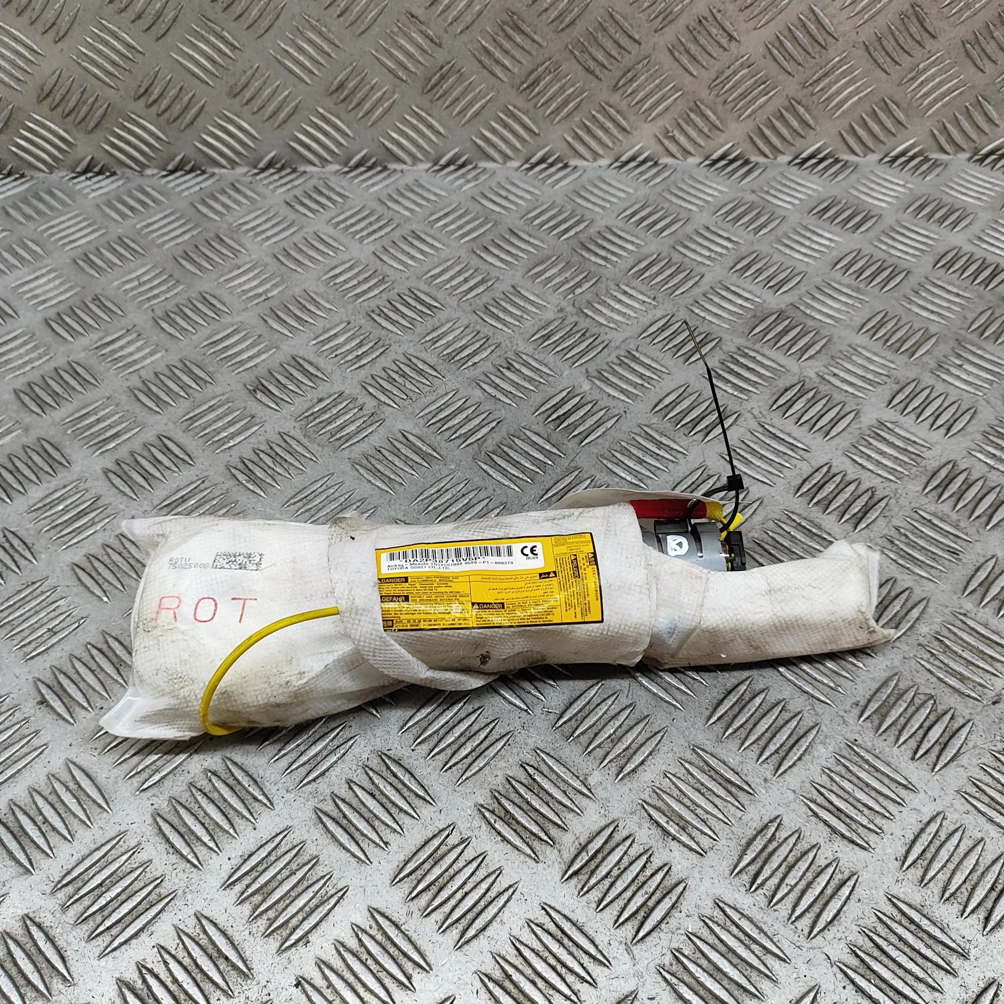 Toyota RAV4 (XA40) Seat airbag (SRS) Seat airbag (SRS) — TOYOTA RAV (4 IV _A4_) (201...