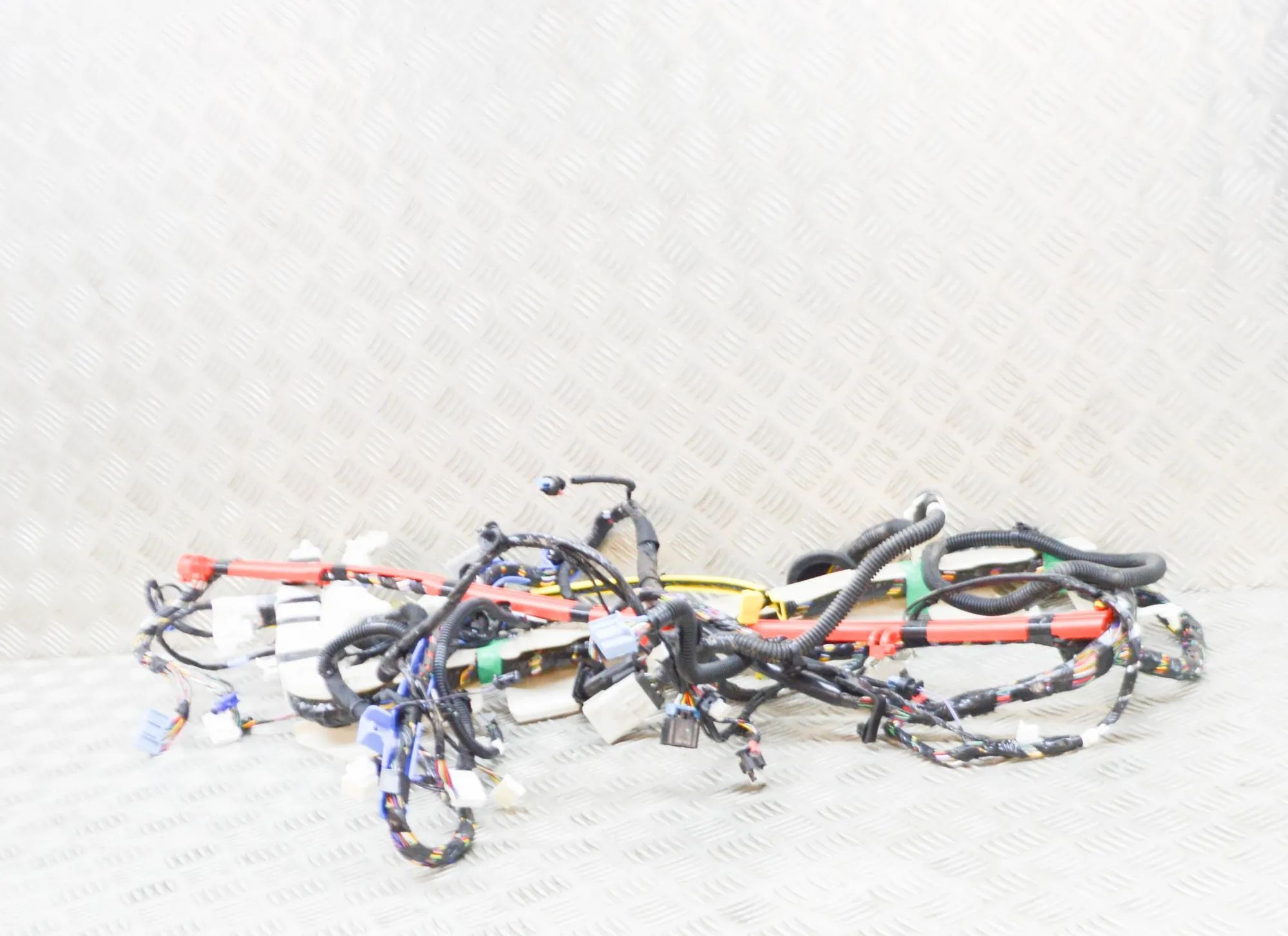Tesla Model 3 Interior Left Side Wiring Harness Interior Left Side Wiring Harness — TESLA MODEL...