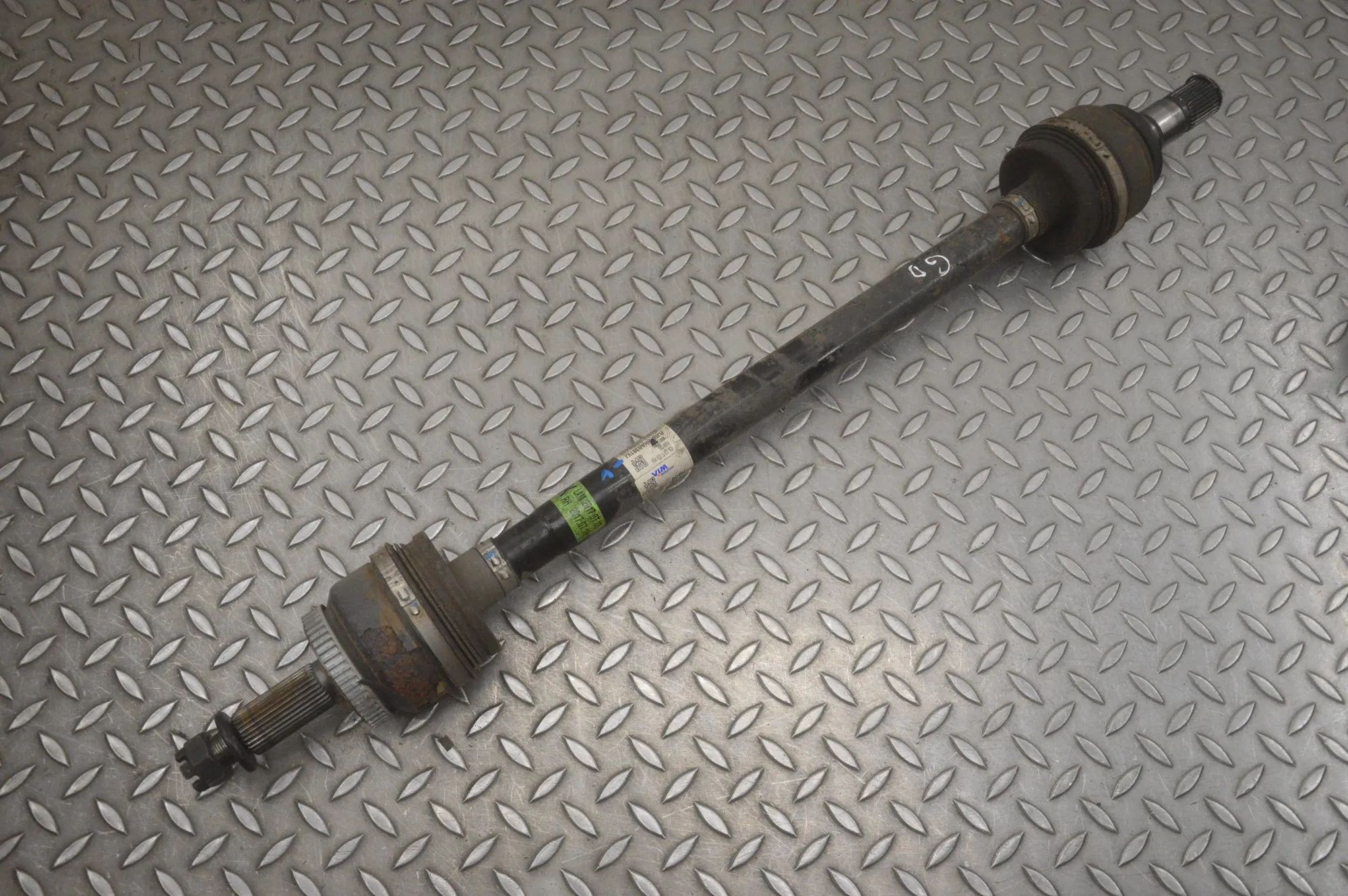 Kia Stinger Rear Right Driveshaft Rear Right Driveshaft — KIA STINGER (CK) (2017-...