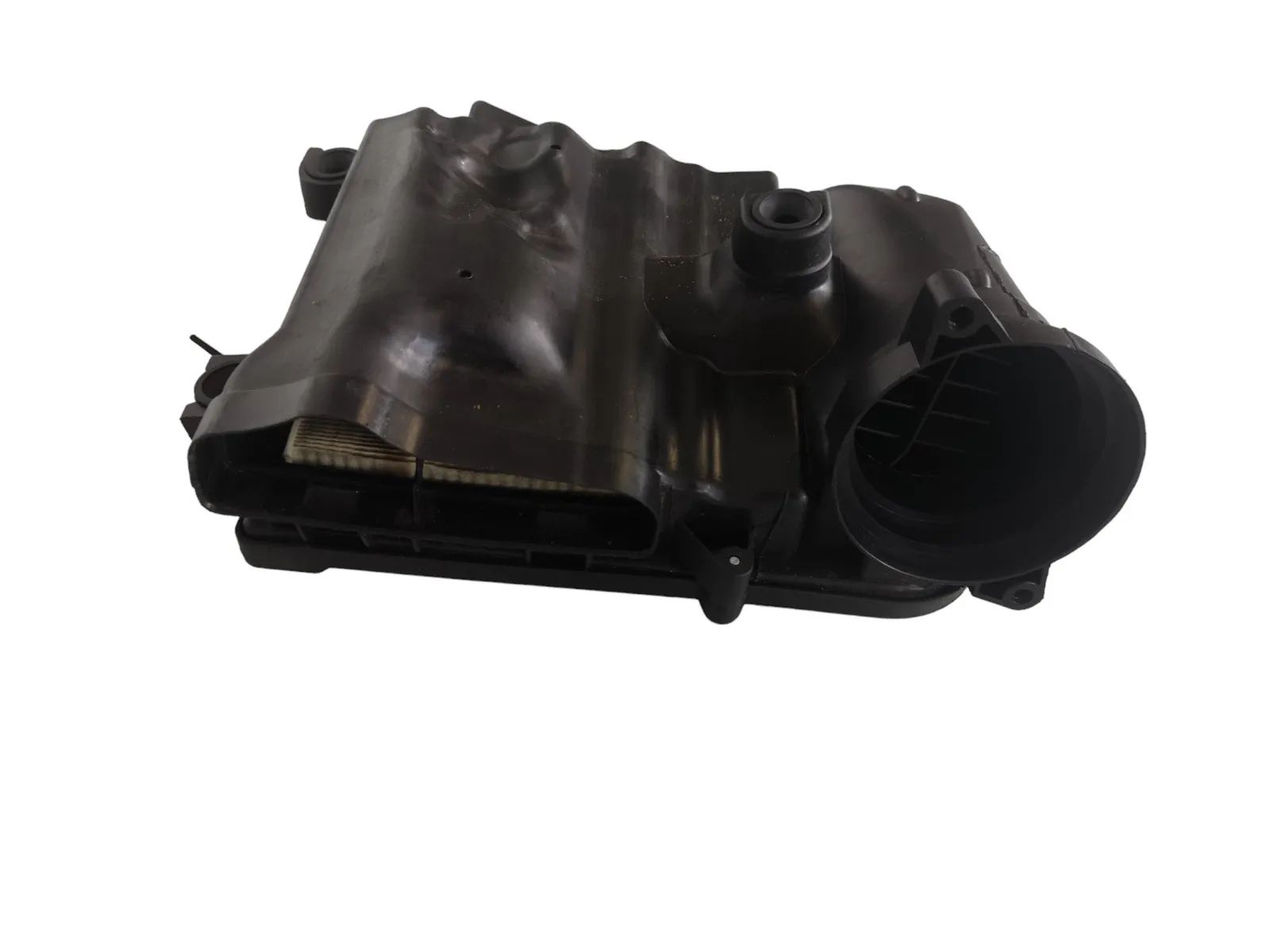Mercedes-Benz A (W176) Air filter box  Air Filter Box — MERCEDES BENZ C-CLASS (W205) (...