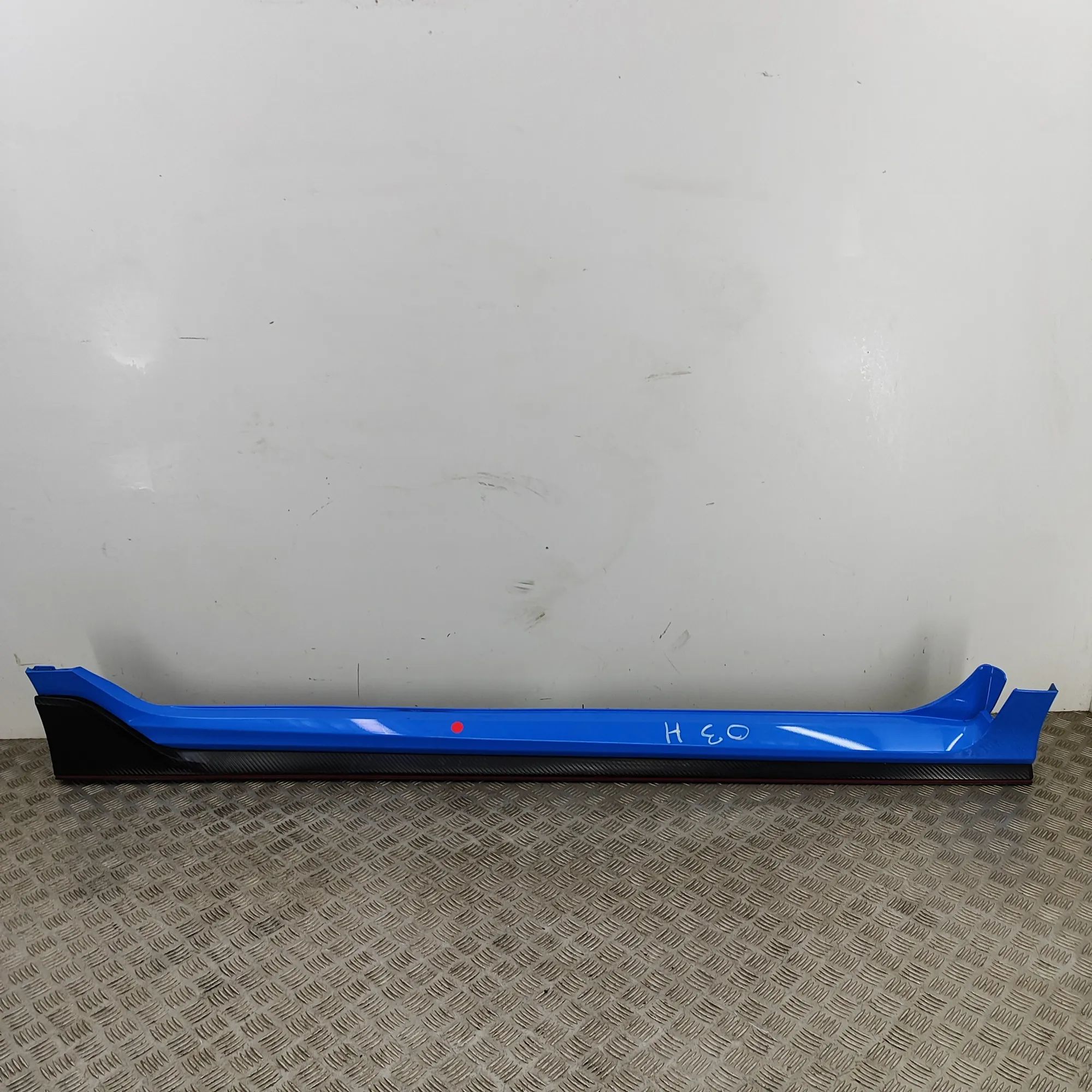 Honda Civic Right Side Plastic Sideskirt Cover Right Side Plastic Sideskirt Cover — HONDA CIVI...